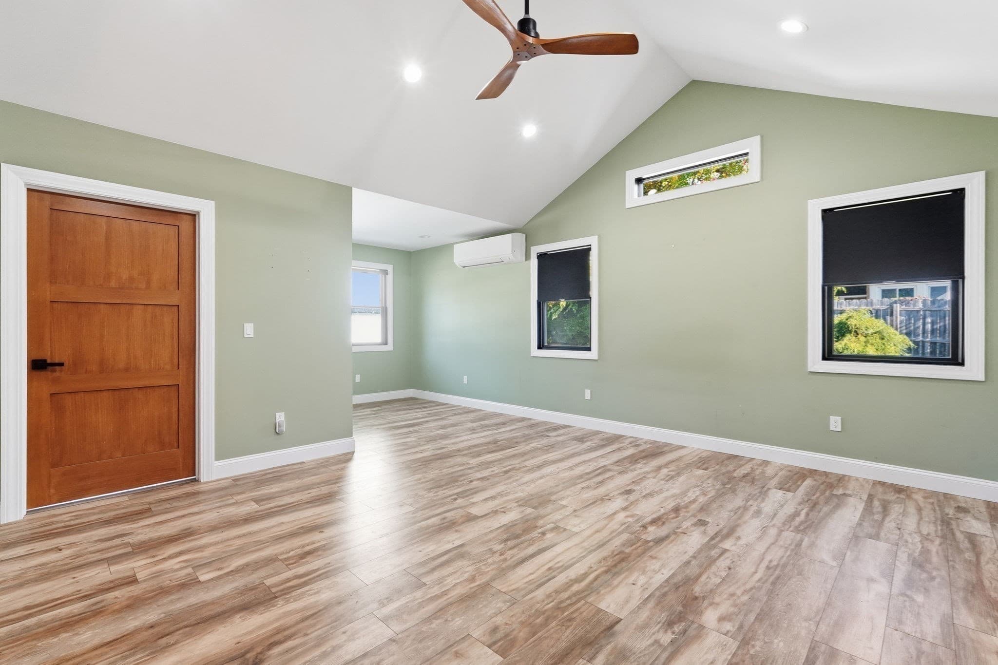 Single Family Residence at 681 Center St, Ludlow MA 01056, Ludlow, photo 13 of 28