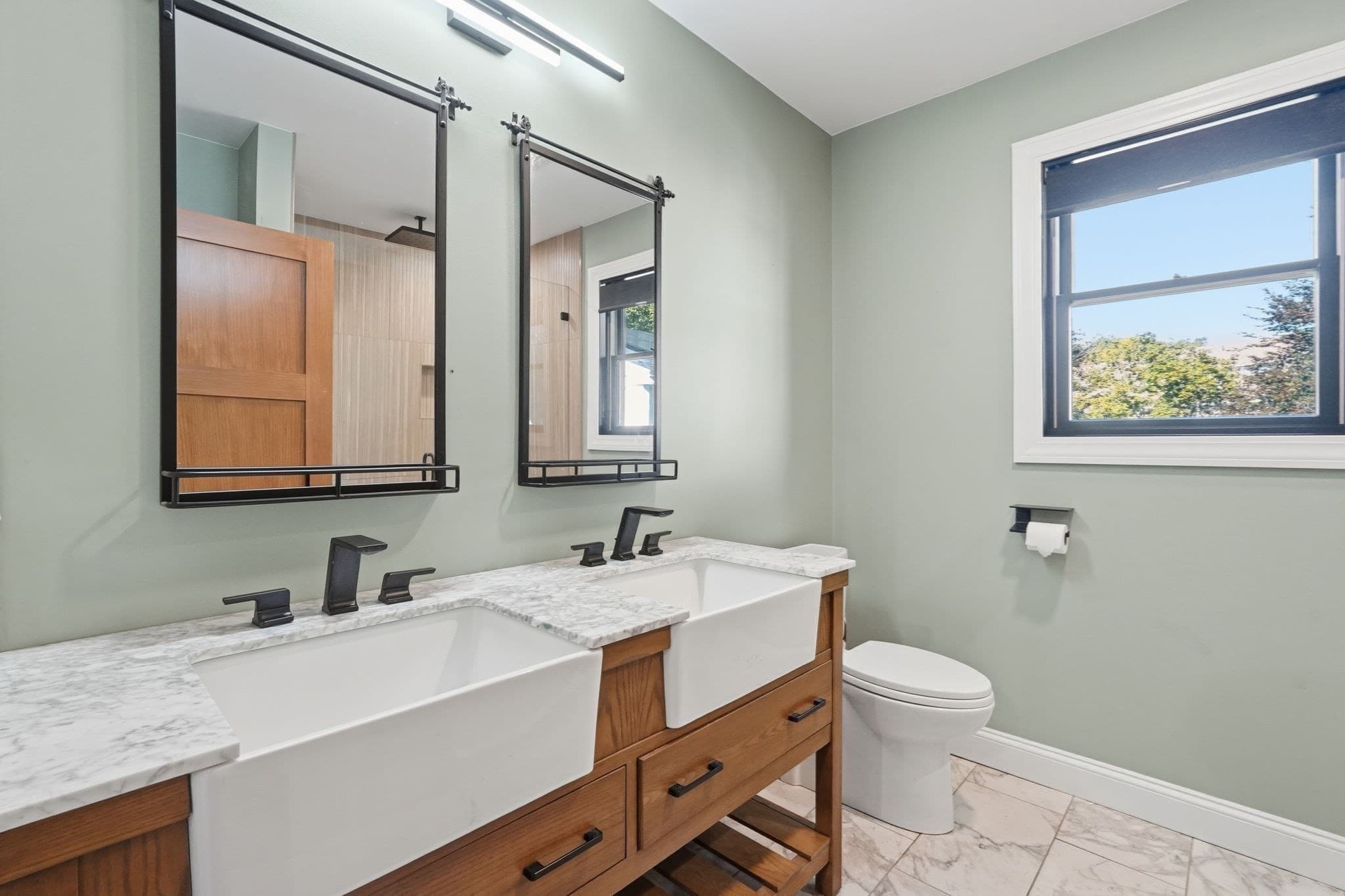 Single Family Residence at 681 Center St, Ludlow MA 01056, Ludlow, photo 16 of 28