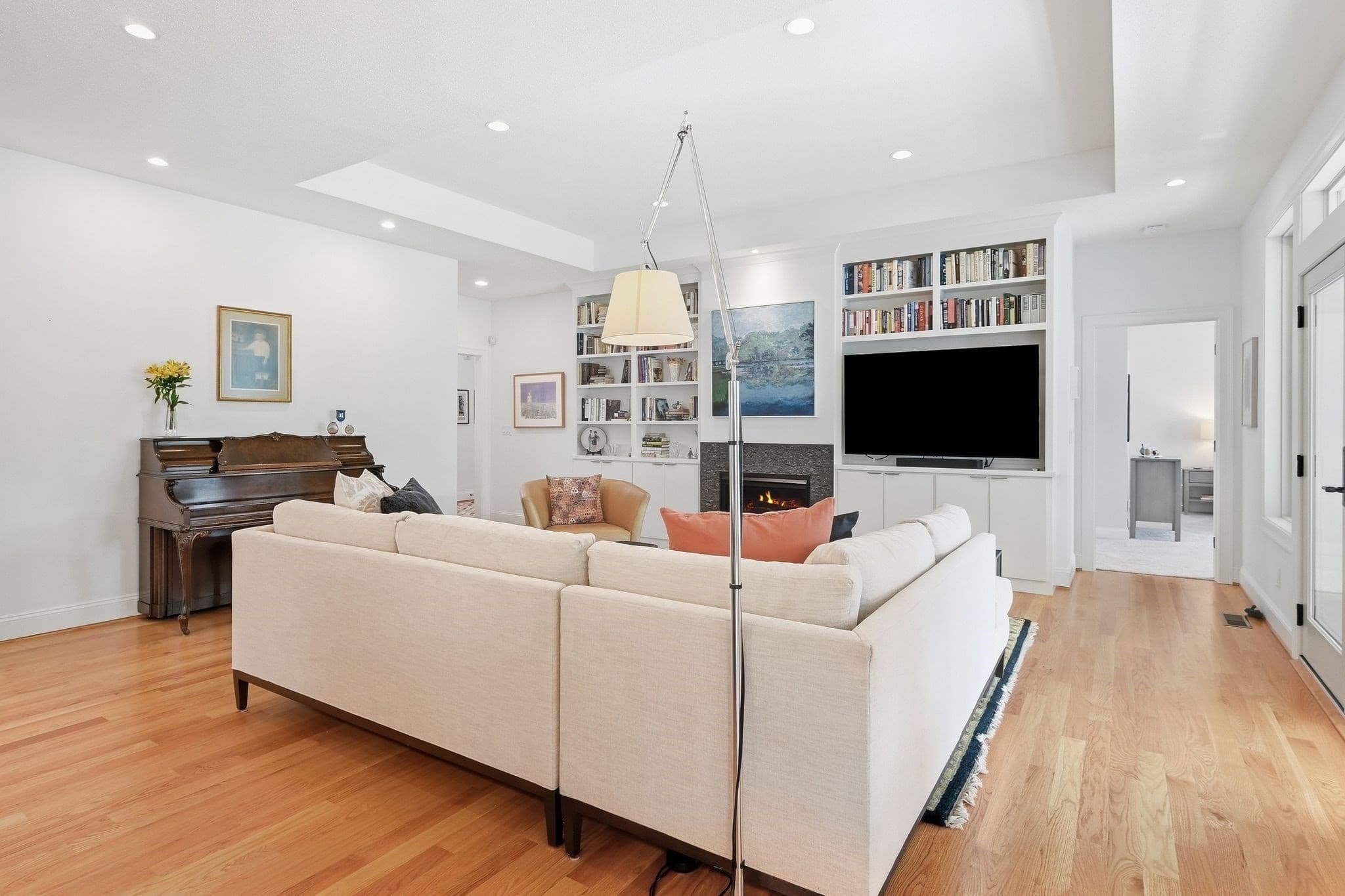 Condominium at 16 Ribbon Grass Ln # 16, East Longmeadow MA 01028, East Longmeadow, photo 10 of 42