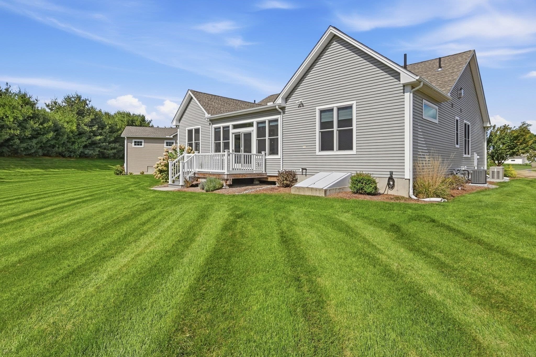Condominium at 16 Ribbon Grass Ln # 16, East Longmeadow MA 01028, East Longmeadow, photo 41 of 42