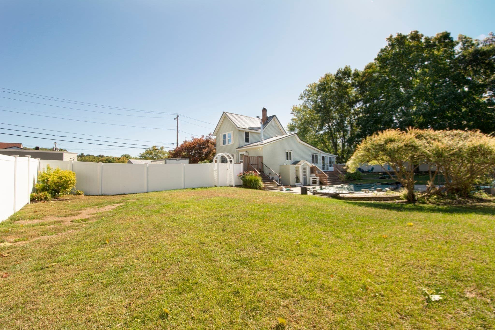 Single Family Residence at 24 Lake St, Hudson MA 01749, Hudson, photo 29 of 36