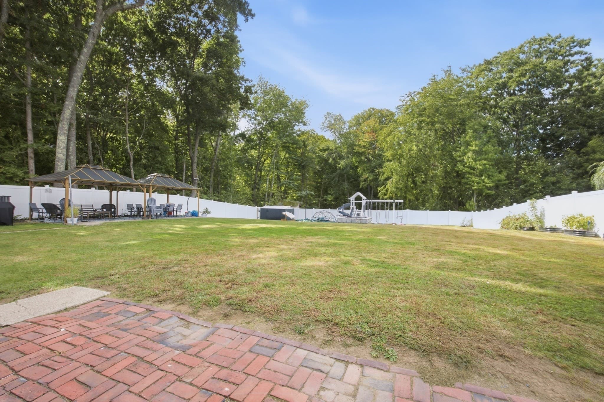 Single Family Residence at 107 Fullerton Ave, Whitman MA 02382, Whitman, photo 32 of 42