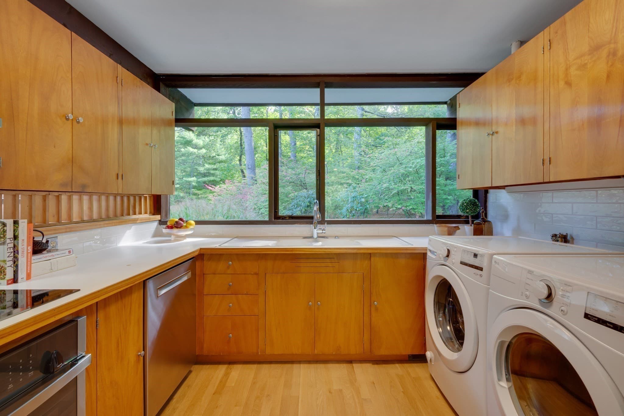 Single Family Residence at 7 Old Conant Rd, Lincoln MA 01773, Lincoln, photo 12 of 38