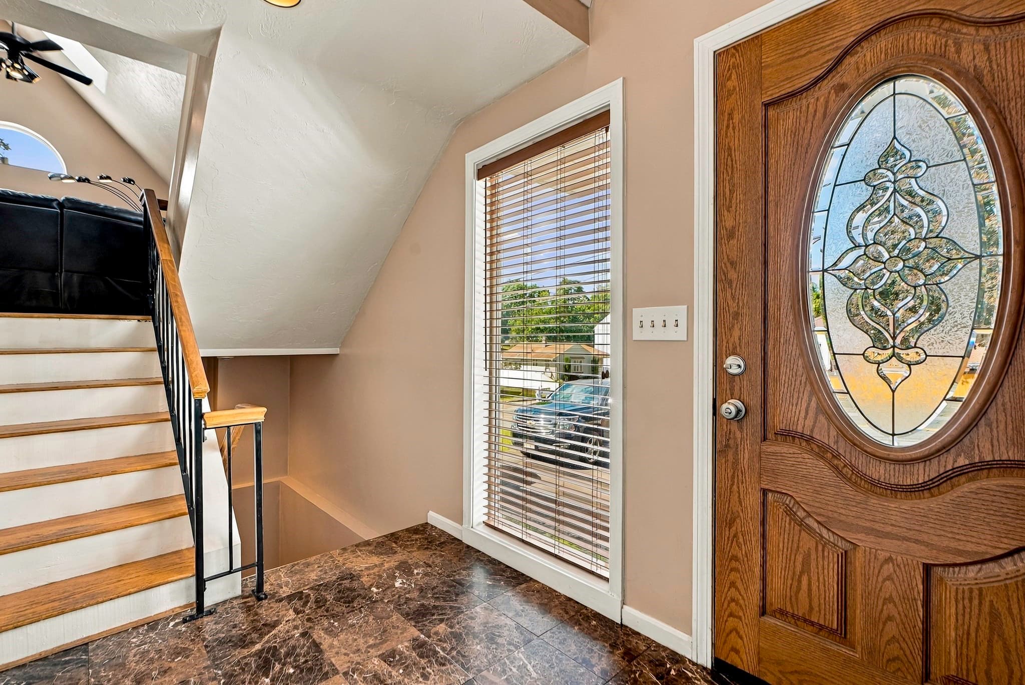Single Family Residence at 102 Sunderland Rd, Worcester MA 01604, Worcester, photo 3 of 37