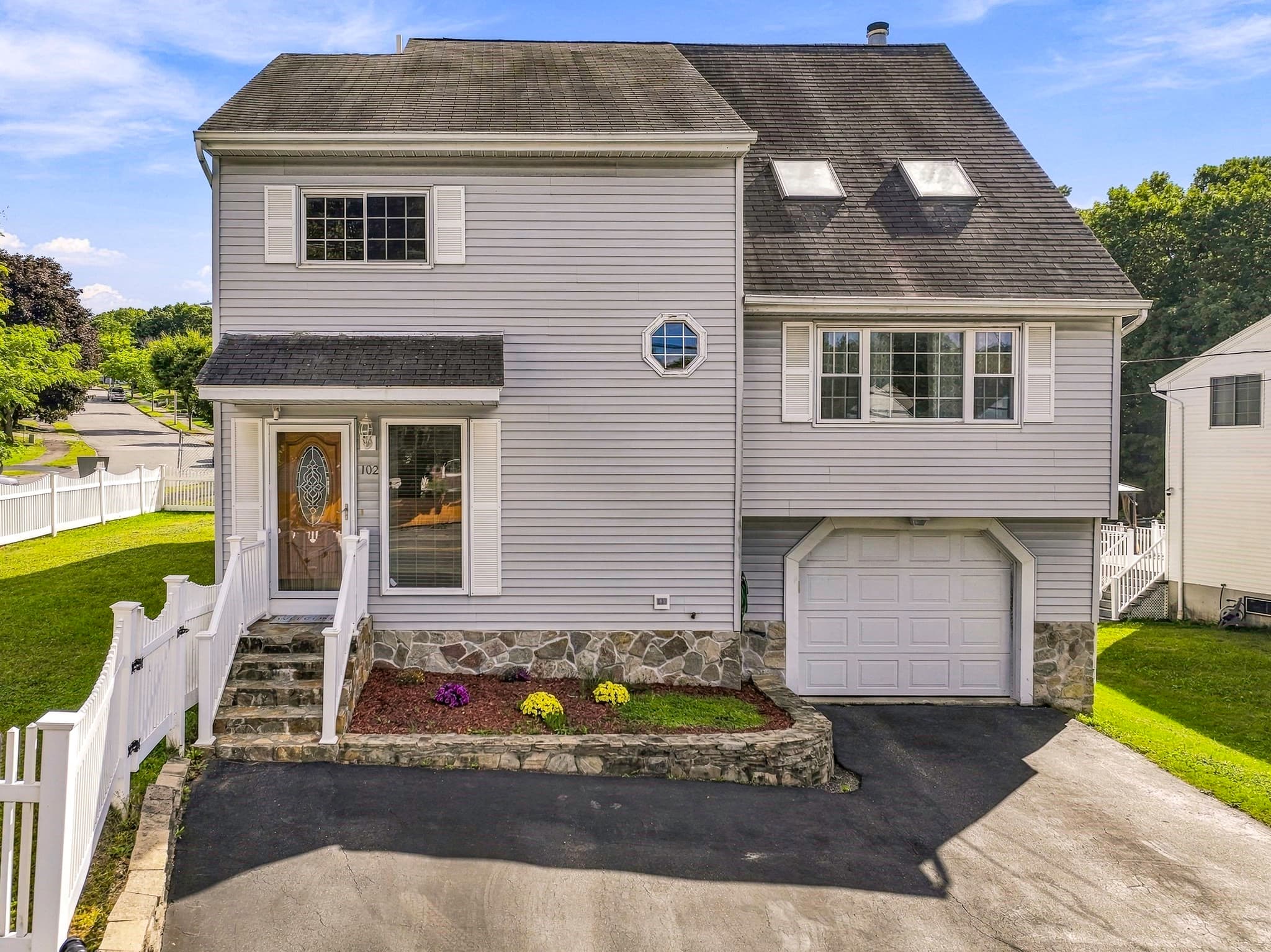 Single Family Residence at 102 Sunderland Rd, Worcester MA 01604, Worcester, photo 24 of 37