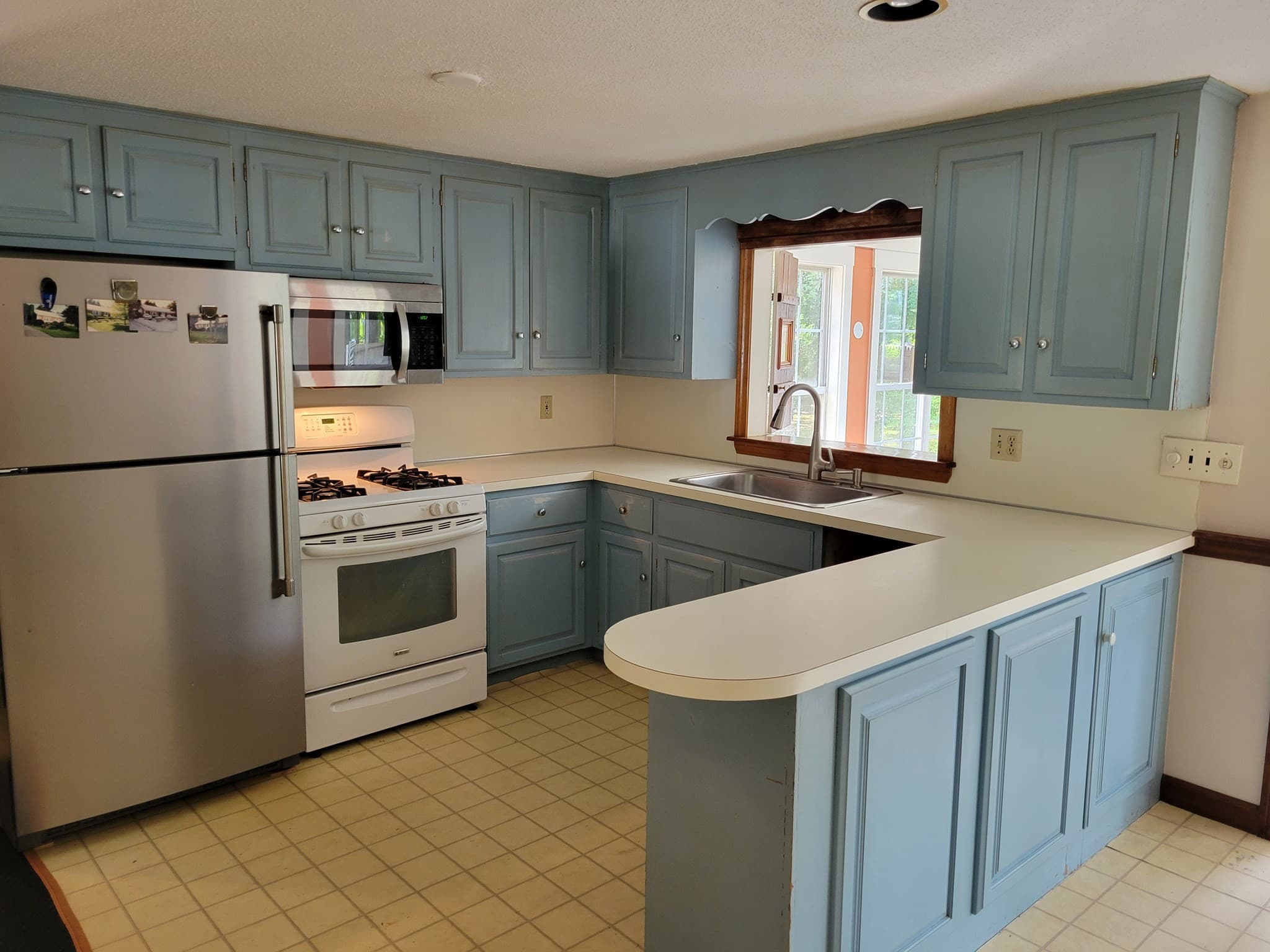 Single Family Residence at 8 Westbury Way, Barnstable MA 02635, Barnstable, photo 3 of 22