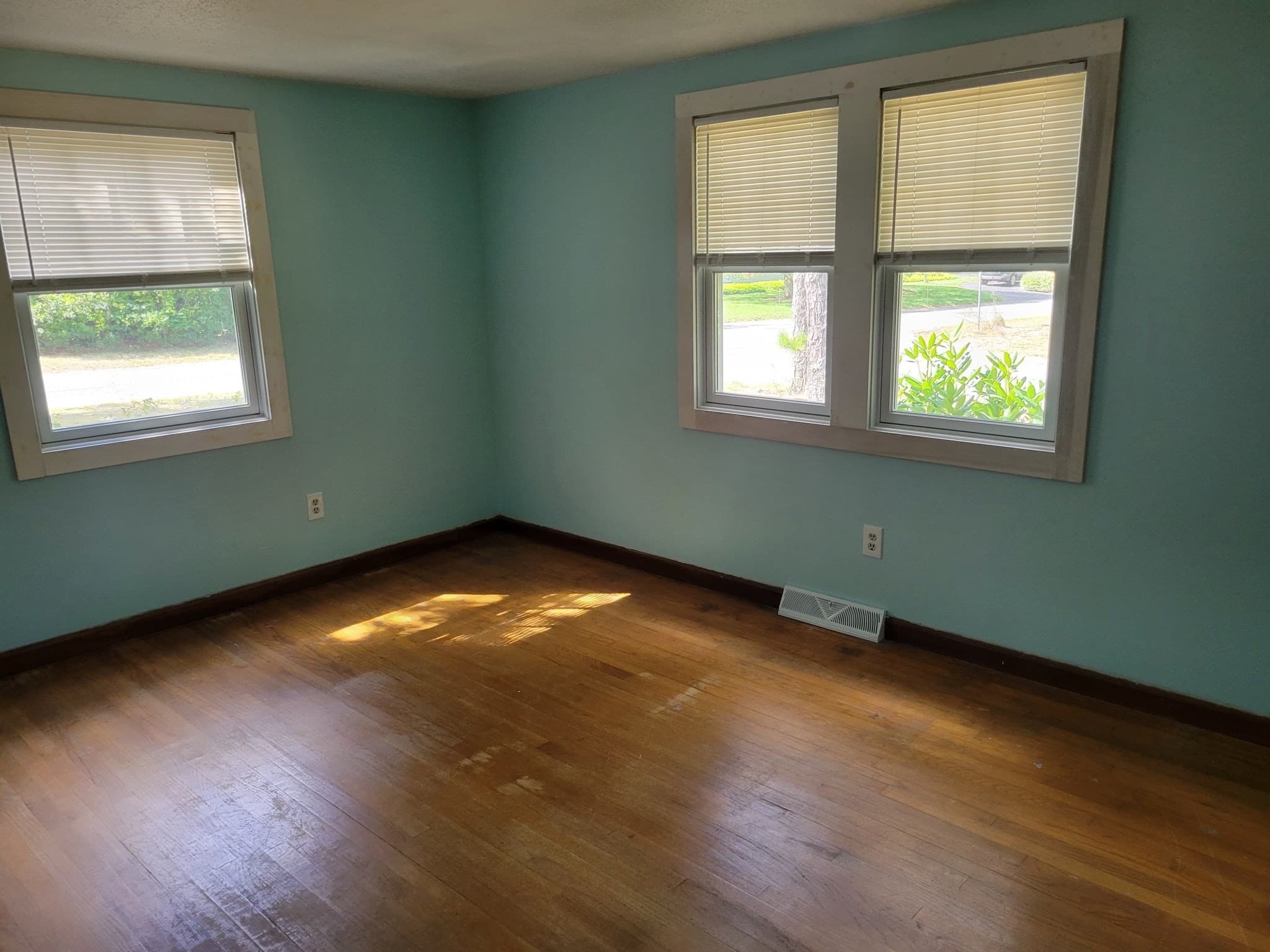 Single Family Residence at 8 Westbury Way, Barnstable MA 02635, Barnstable, photo 10 of 22