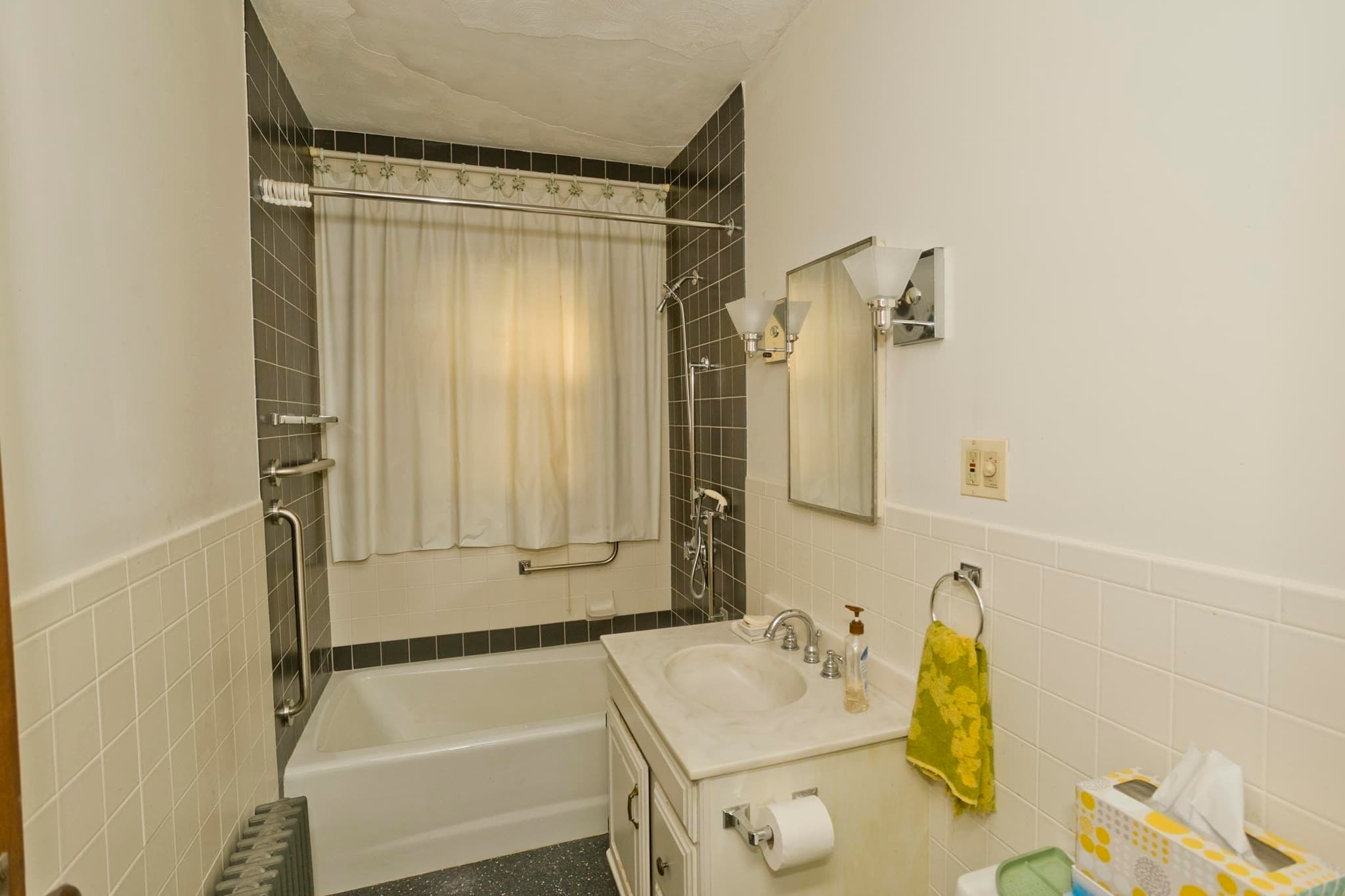 2 Family - 2 Units Up/Down at 485 East Street, Chicopee MA 01020, Chicopee, photo 16 of 33