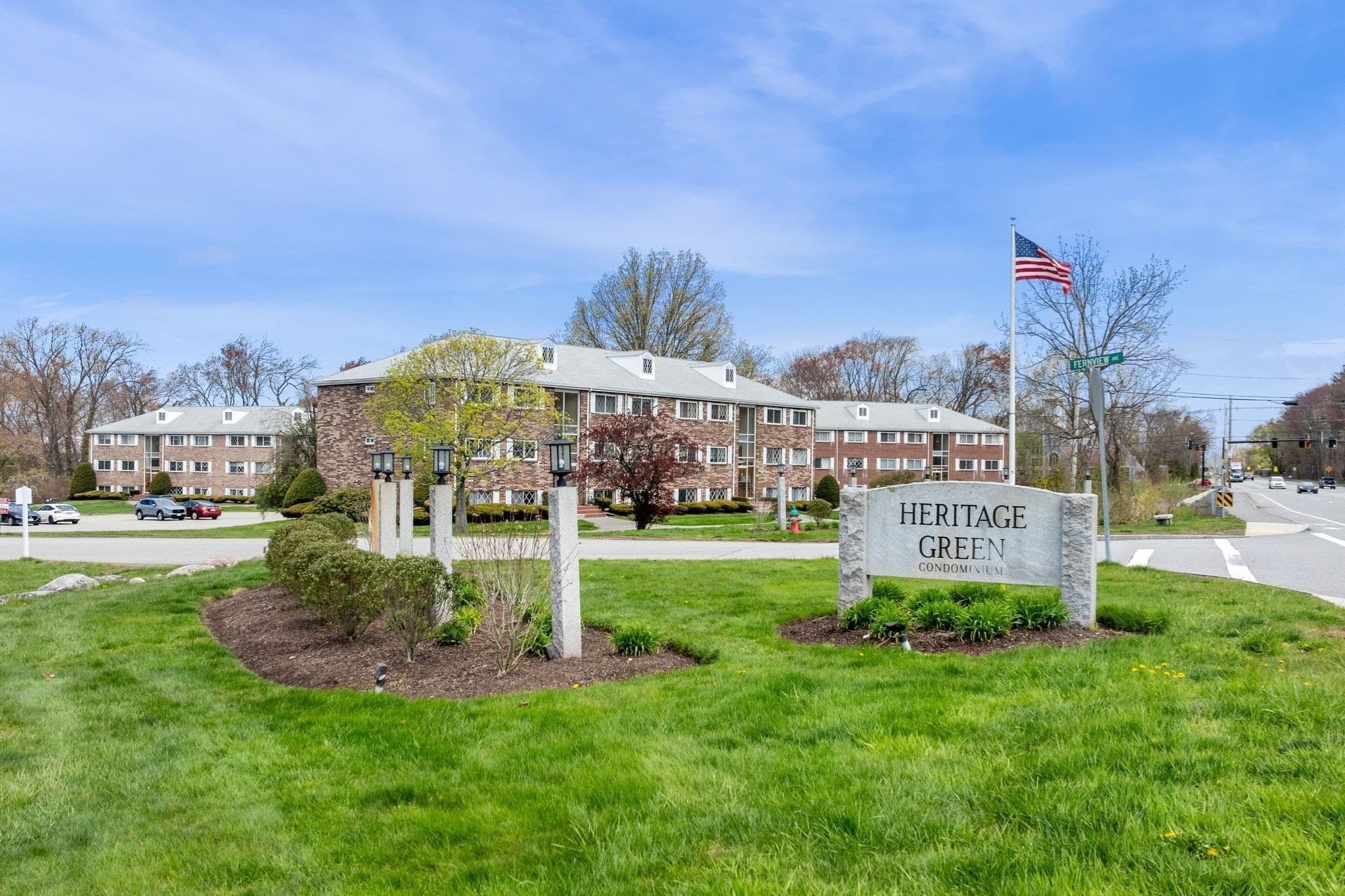 230 Chickering Rd # 12, North Andover MA 01845