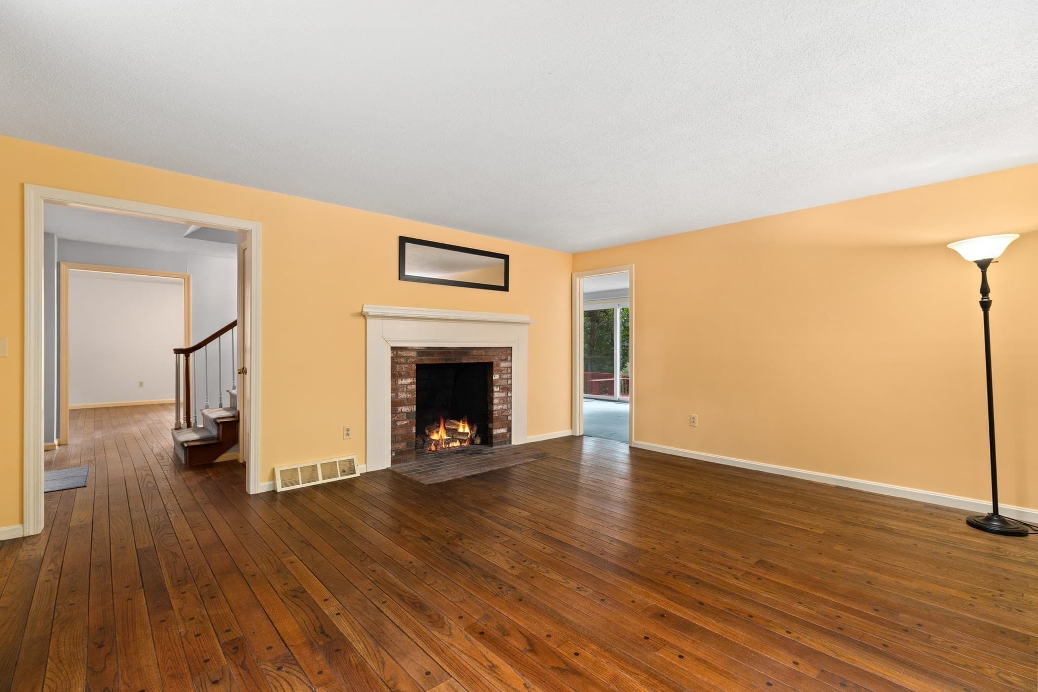Single Family Residence at 204 Woods Hole Rd, Falmouth MA 02540, Falmouth, photo 5 of 41