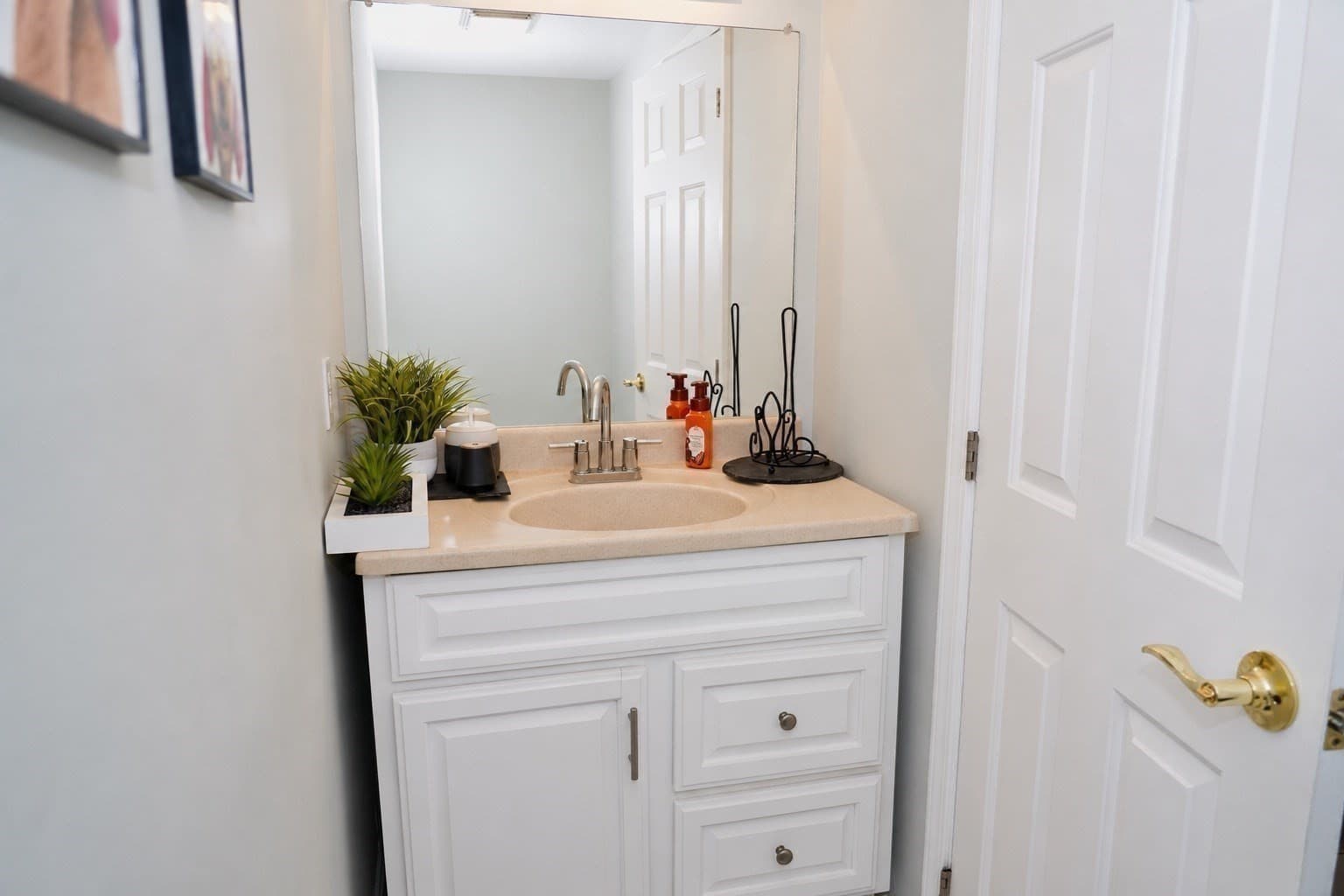 Condominium at 20 Knox Street # 30, Lawrence MA 01841, Lawrence, photo 14 of 29