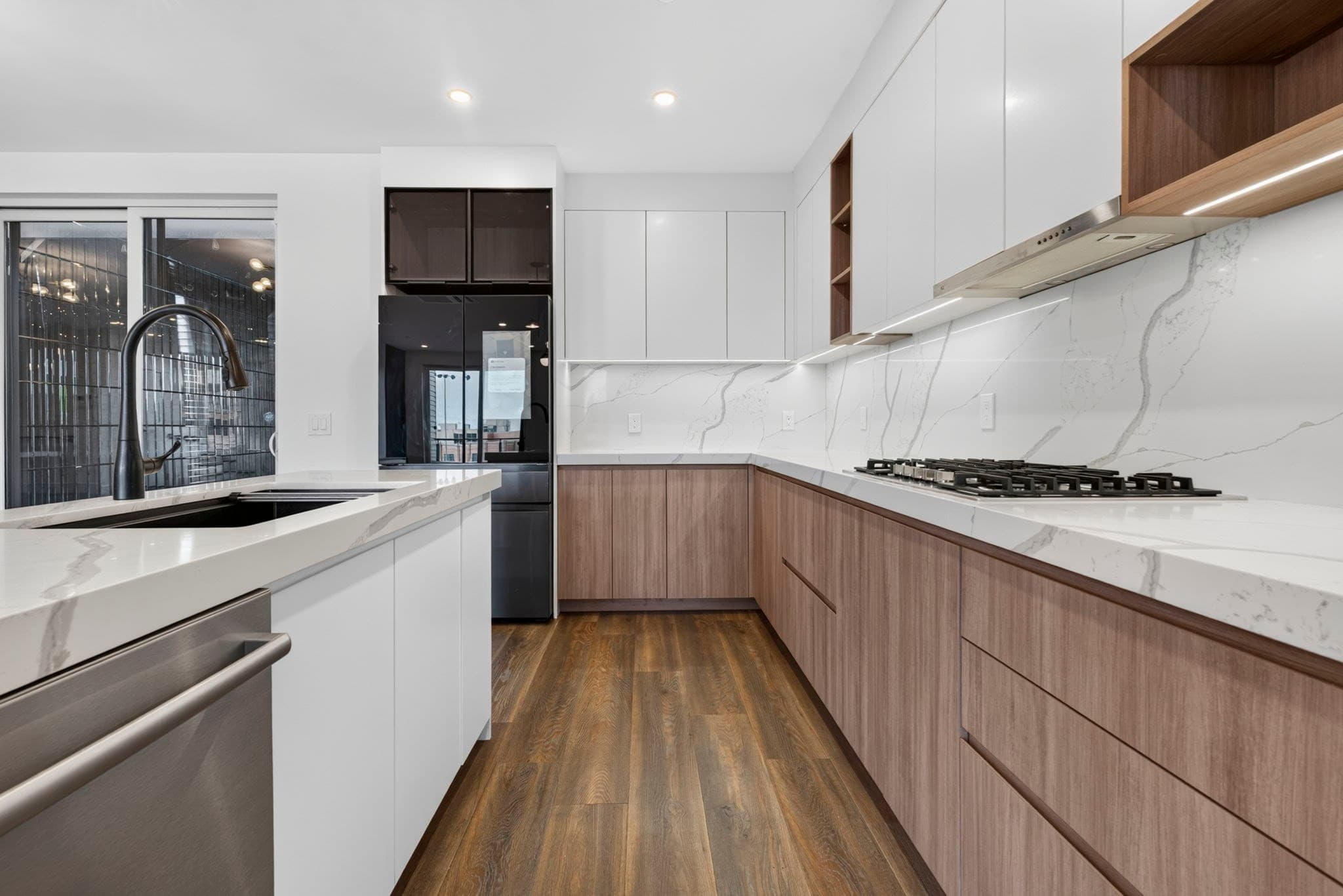 Condominium at 29 Woodford St # 3, Boston MA 02125, Boston, photo 6 of 41