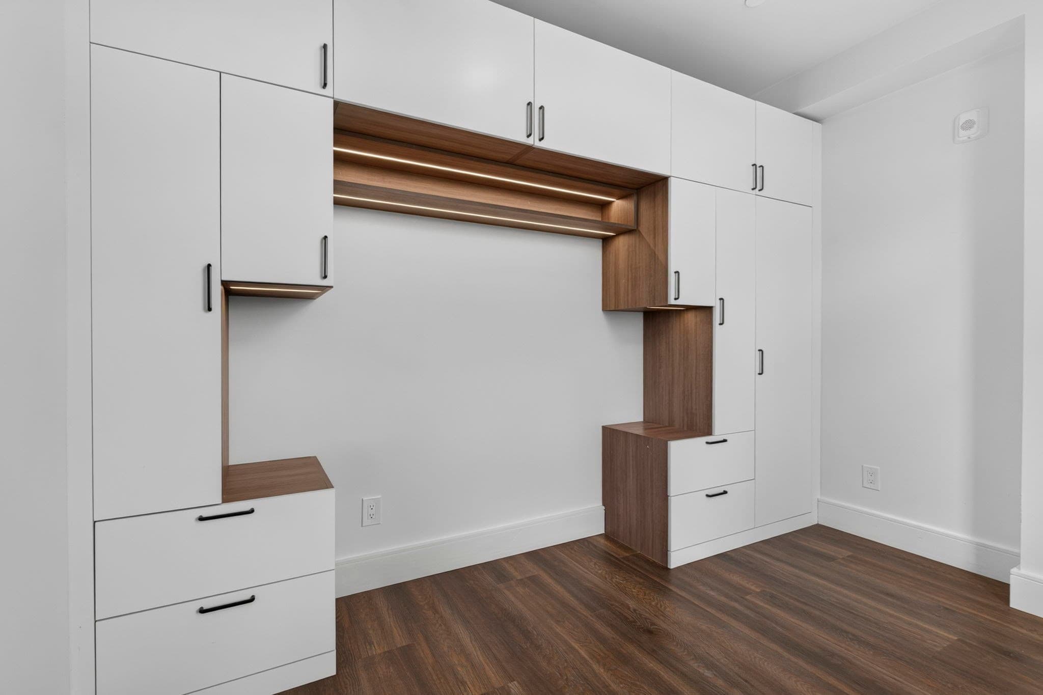 Condominium at 29 Woodford St # 3, Boston MA 02125, Boston, photo 24 of 41