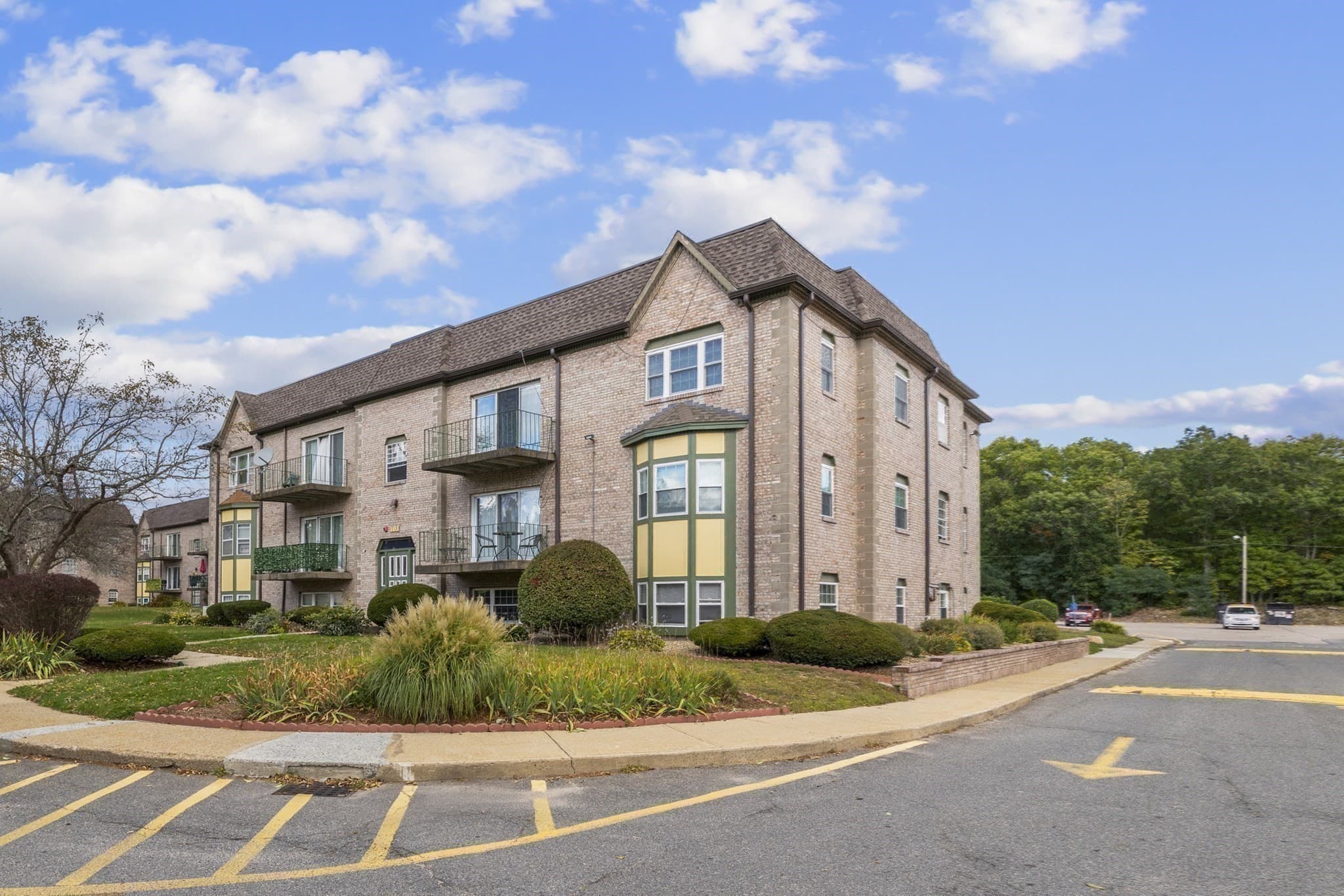 Condominium at 103 Oak Ln # 4, Brockton MA 02301, Brockton, photo 17 of 23