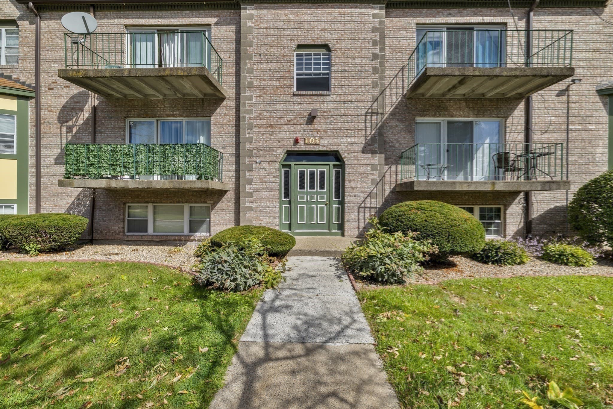 Condominium at 103 Oak Ln # 4, Brockton MA 02301, Brockton, photo 19 of 23