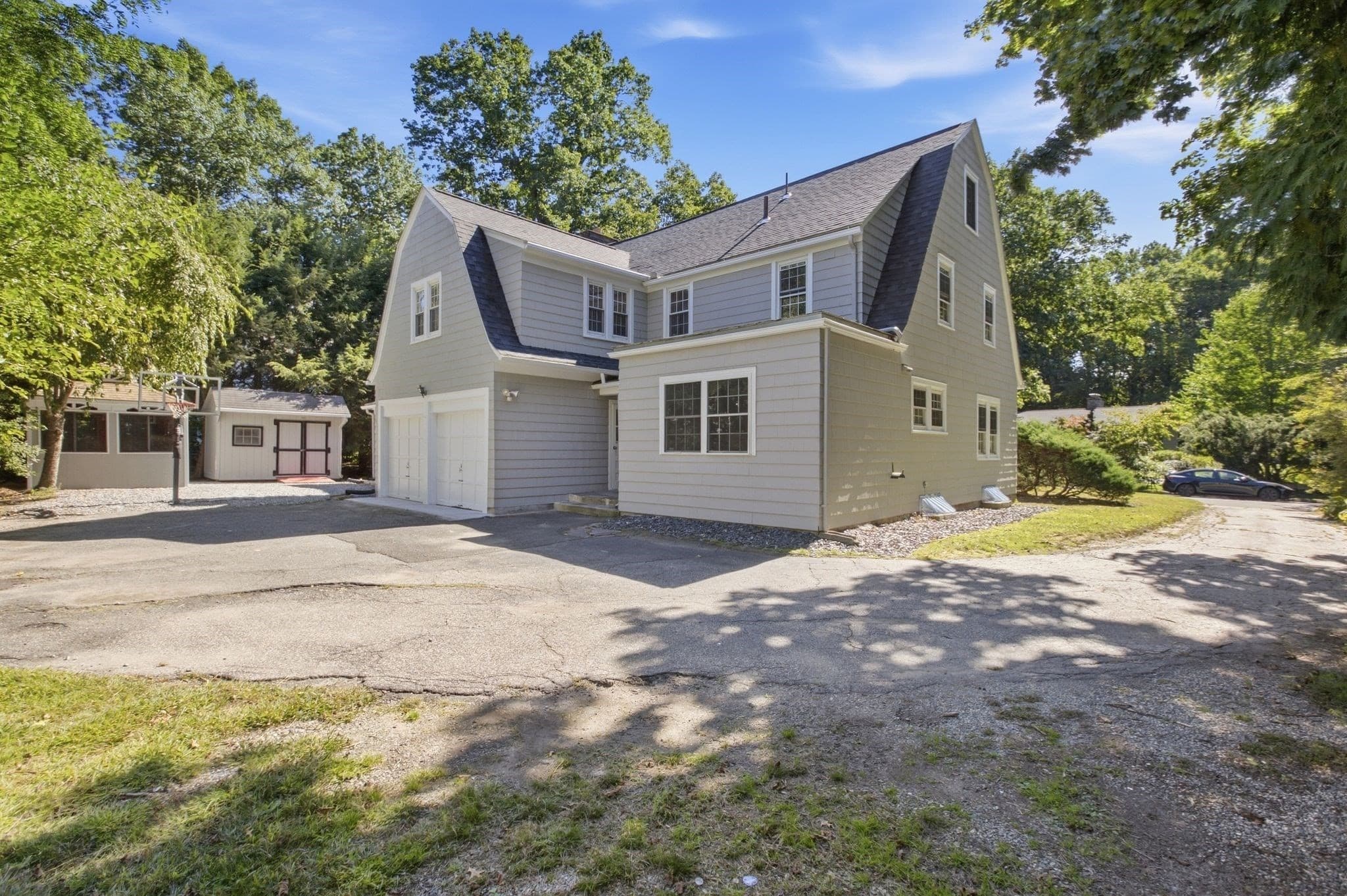 Single Family Residence at 128 Meadowbrook Rd, Longmeadow MA 01106, Longmeadow, photo 12 of 18
