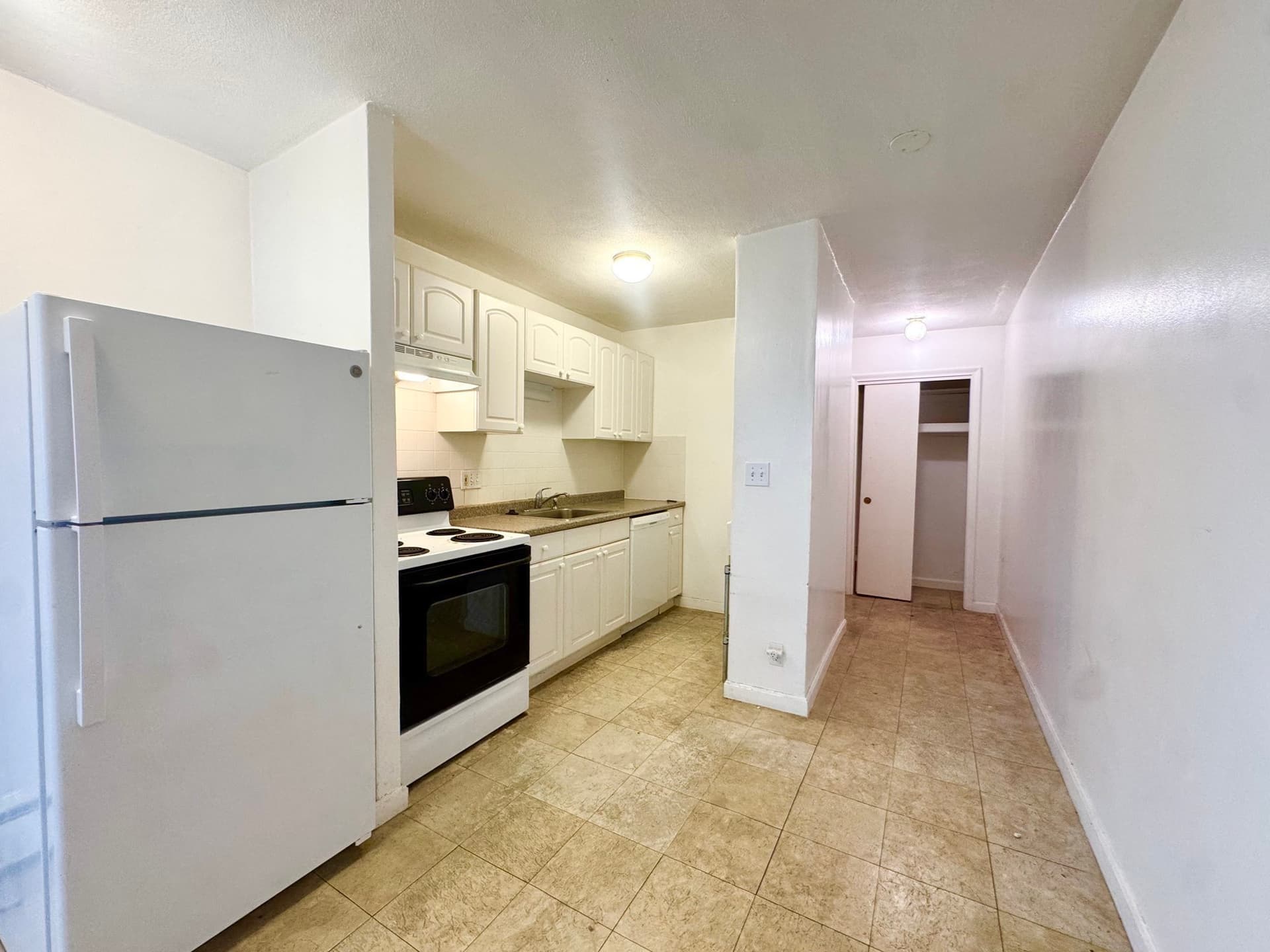 123 Sewall Ave # 3F, Brookline MA 02446