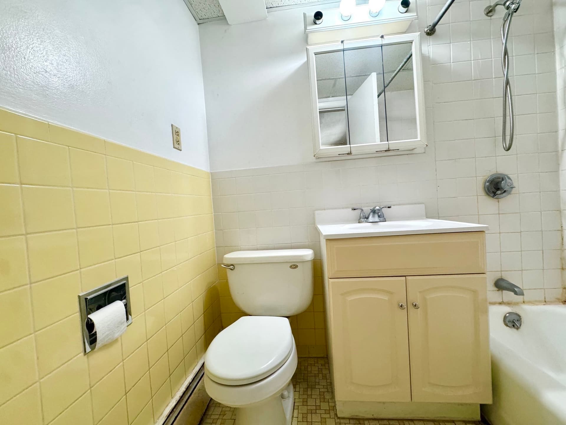 Apartment at 123 Sewall Ave # 3F, Brookline MA 02446, photo 10 of 16