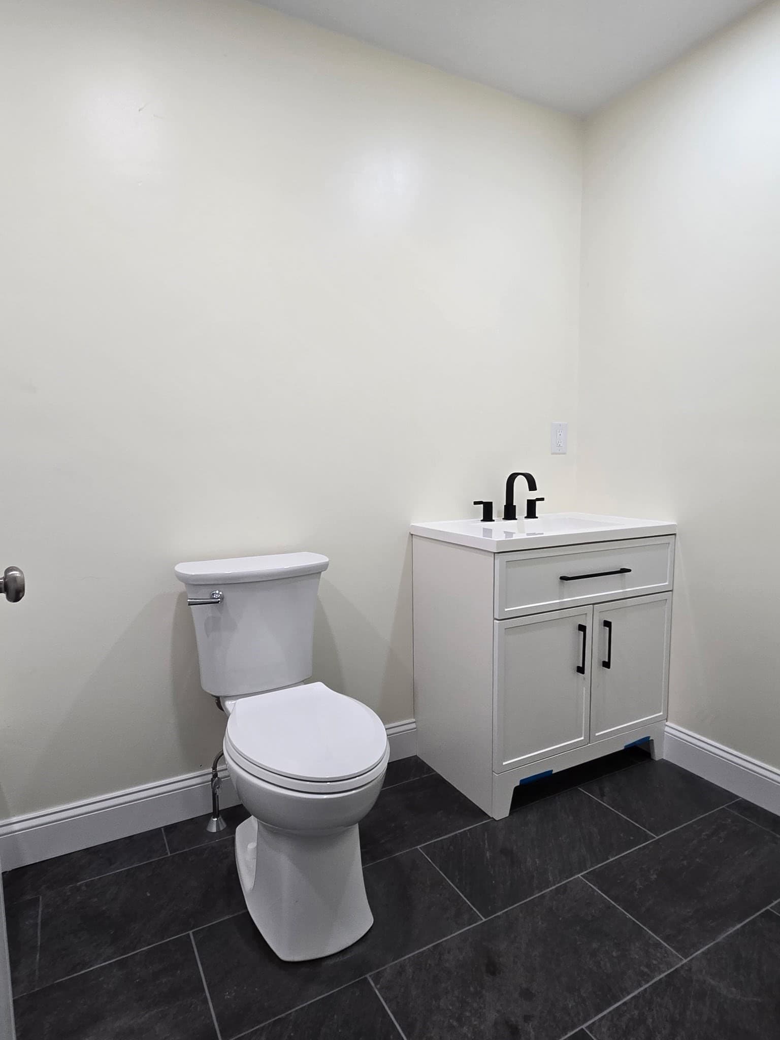 Single Family Residence at 84 Greenwich Rd, Ware MA 01082, Ware, photo 13 of 30