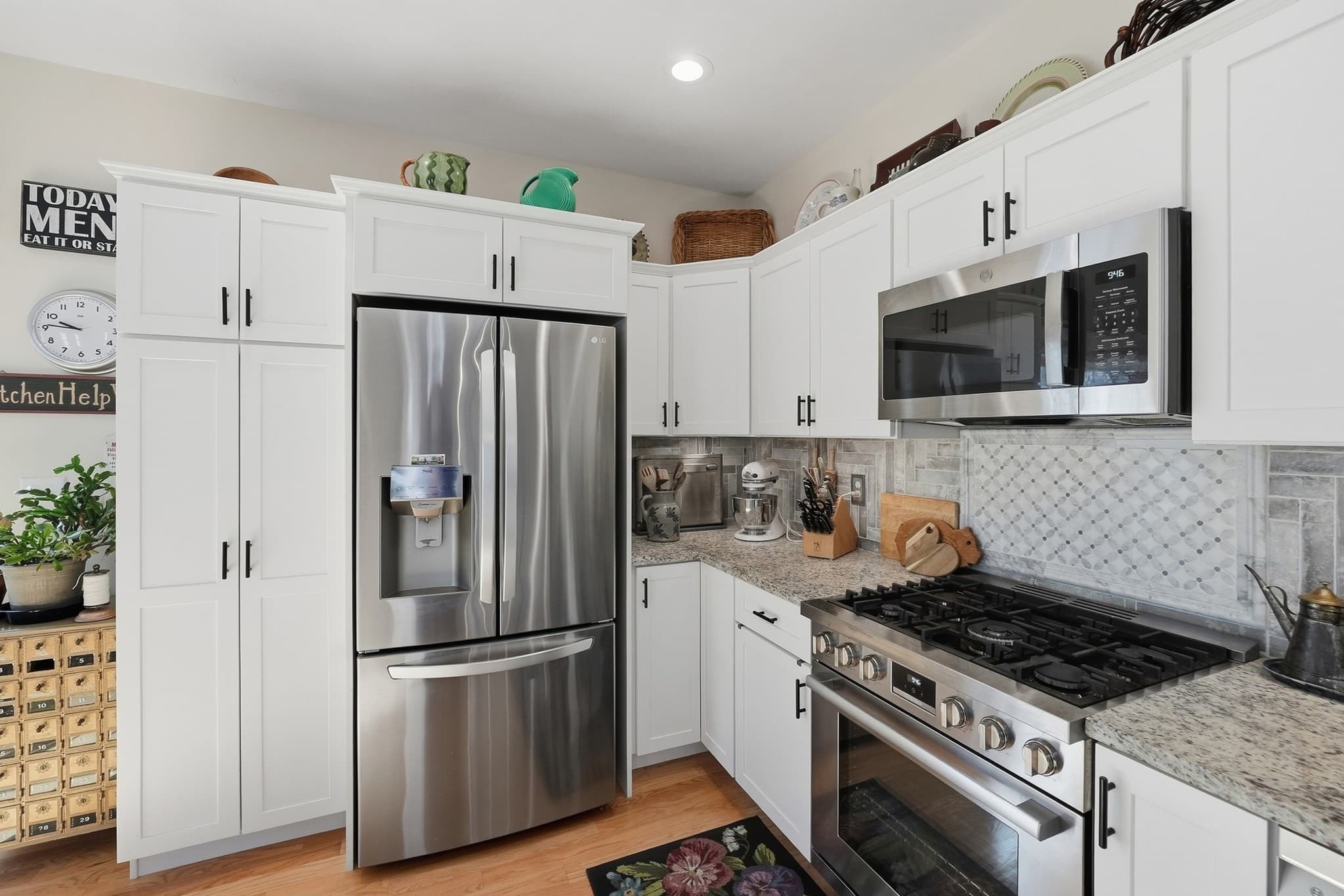 Single Family Residence at 9 Settlers Ln # 583, Holden MA 01520, Holden, photo 10 of 41