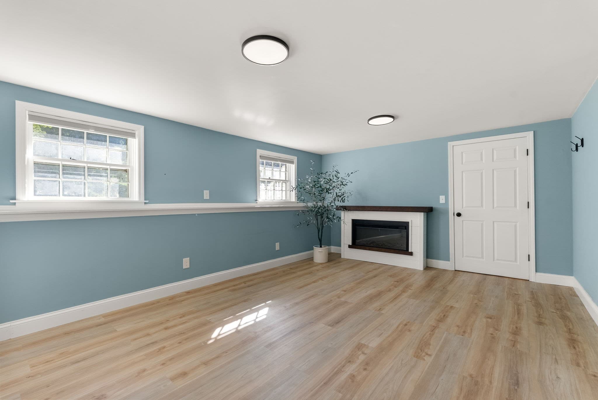 Single Family Residence at 8 Yale St, Groveland MA 01834, Groveland, photo 19 of 29