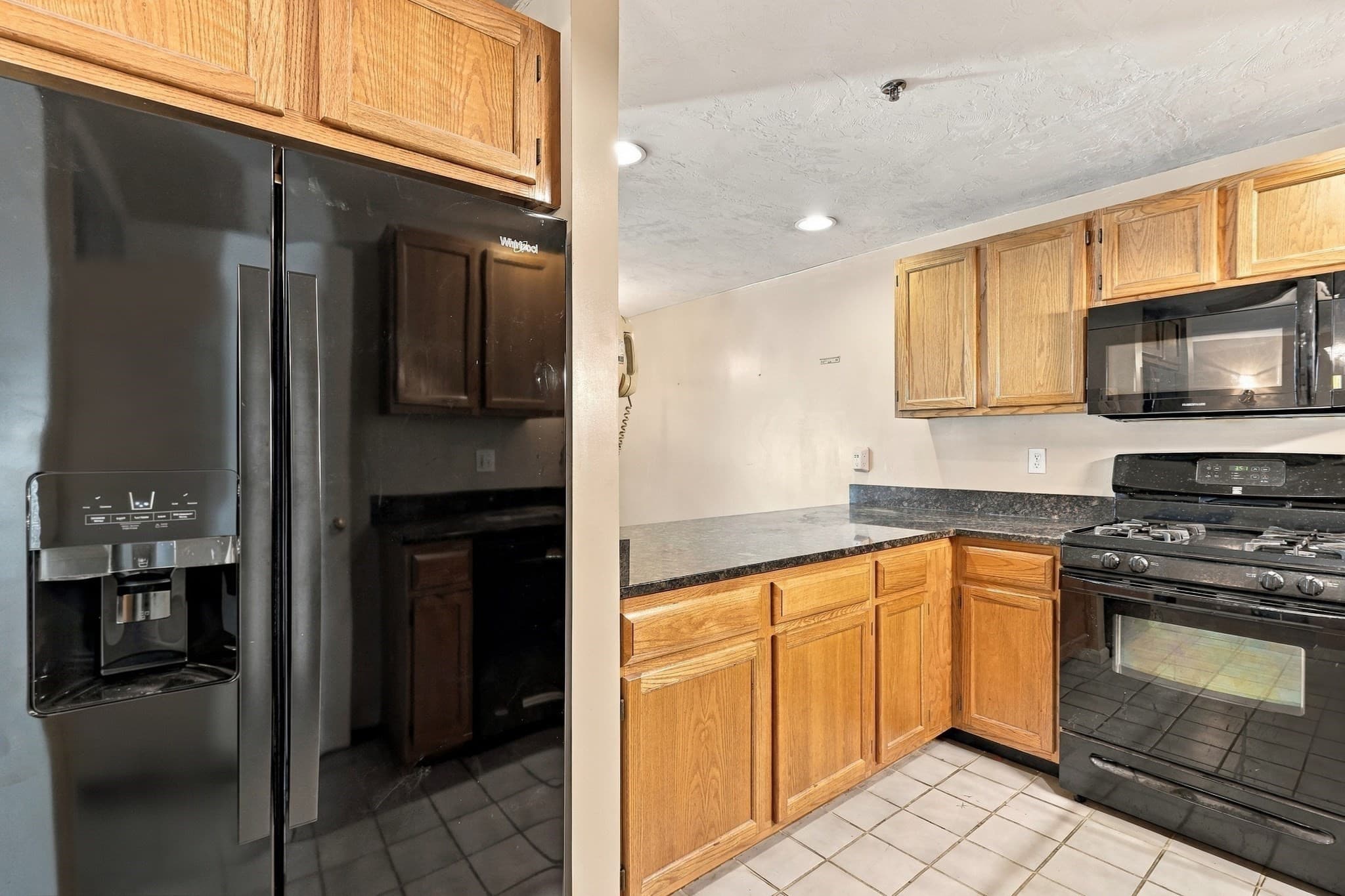 Condominium at 175 Littleton Road # B6, Chelmsford MA 01824, Chelmsford, photo 6 of 24