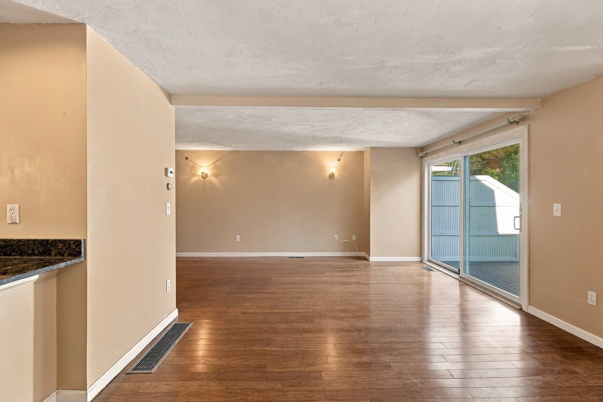 Condominium at 175 Littleton Road # B6, Chelmsford MA 01824, Chelmsford, photo 3 of 24