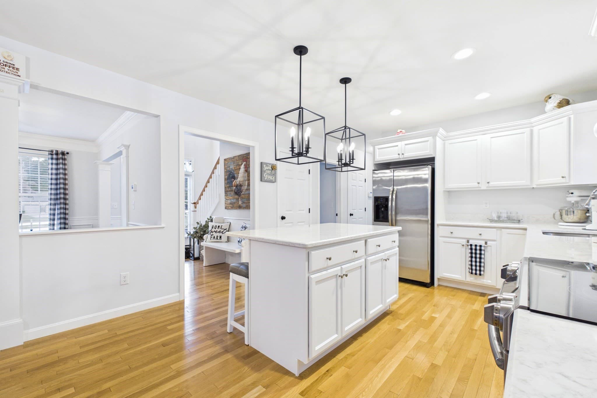 Single Family Residence at 232 Collins Corner Rd, Dartmouth MA 02747, Dartmouth, photo 6 of 42