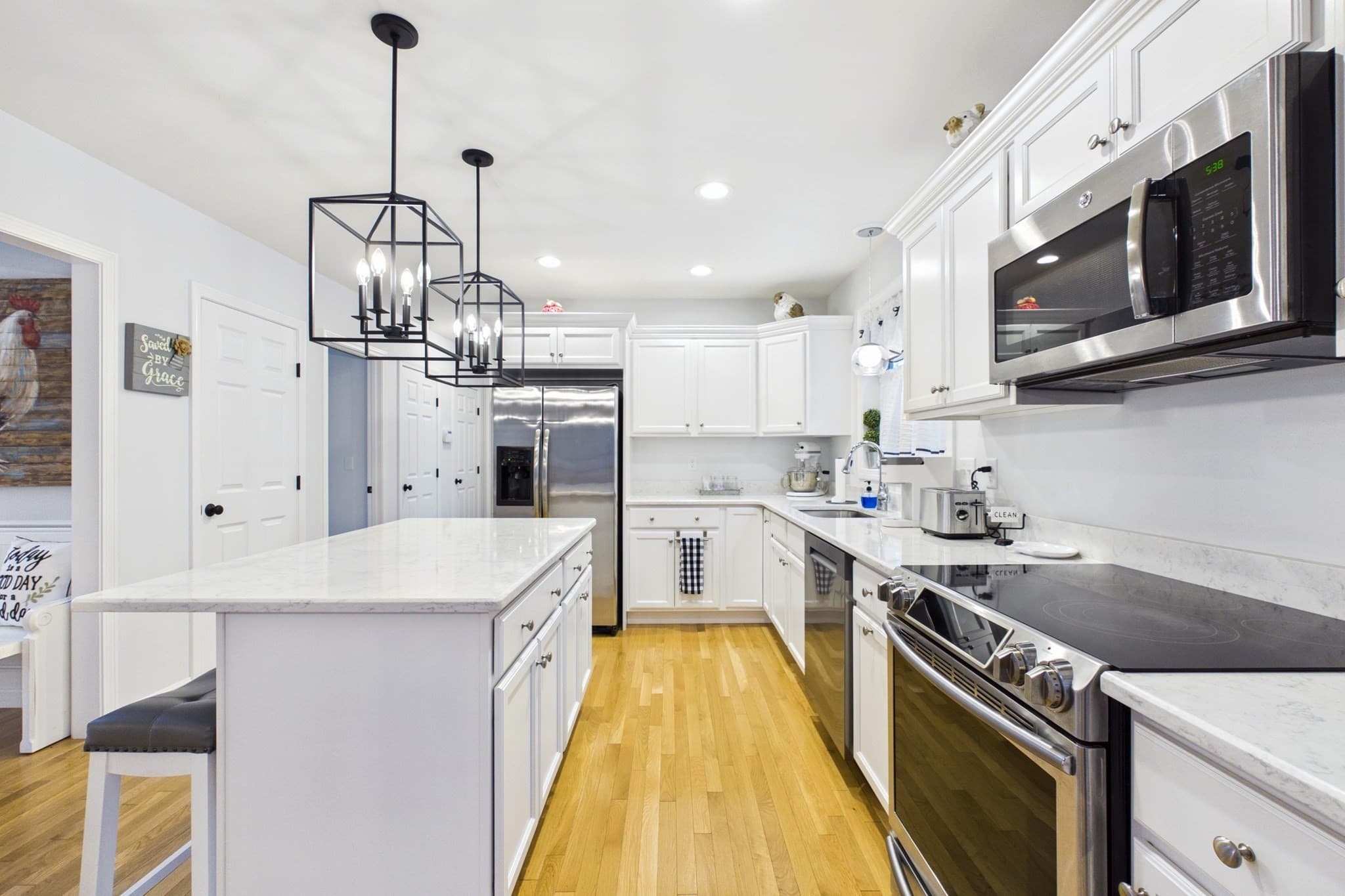 Single Family Residence at 232 Collins Corner Rd, Dartmouth MA 02747, Dartmouth, photo 5 of 42