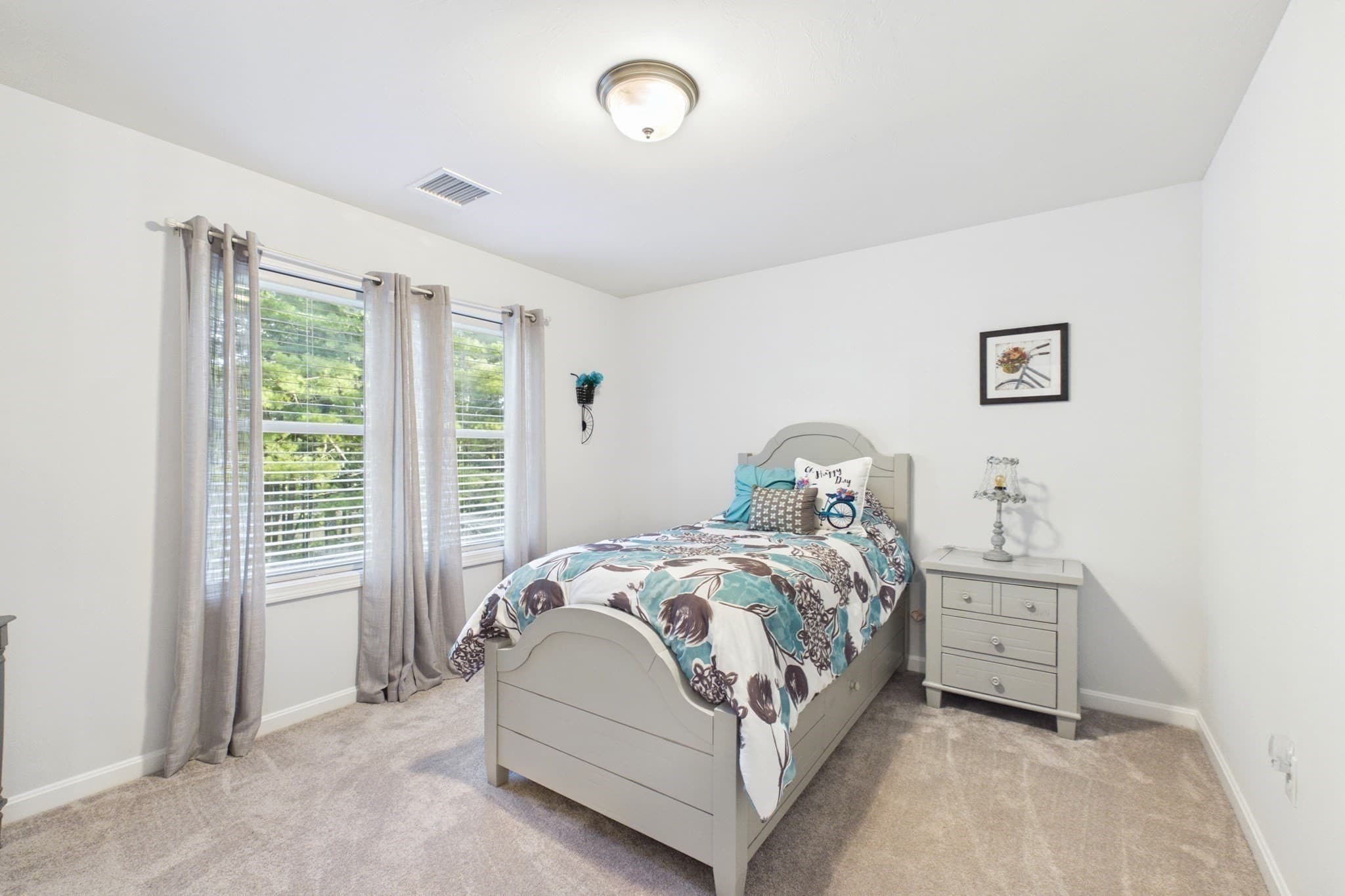 Single Family Residence at 232 Collins Corner Rd, Dartmouth MA 02747, Dartmouth, photo 24 of 42