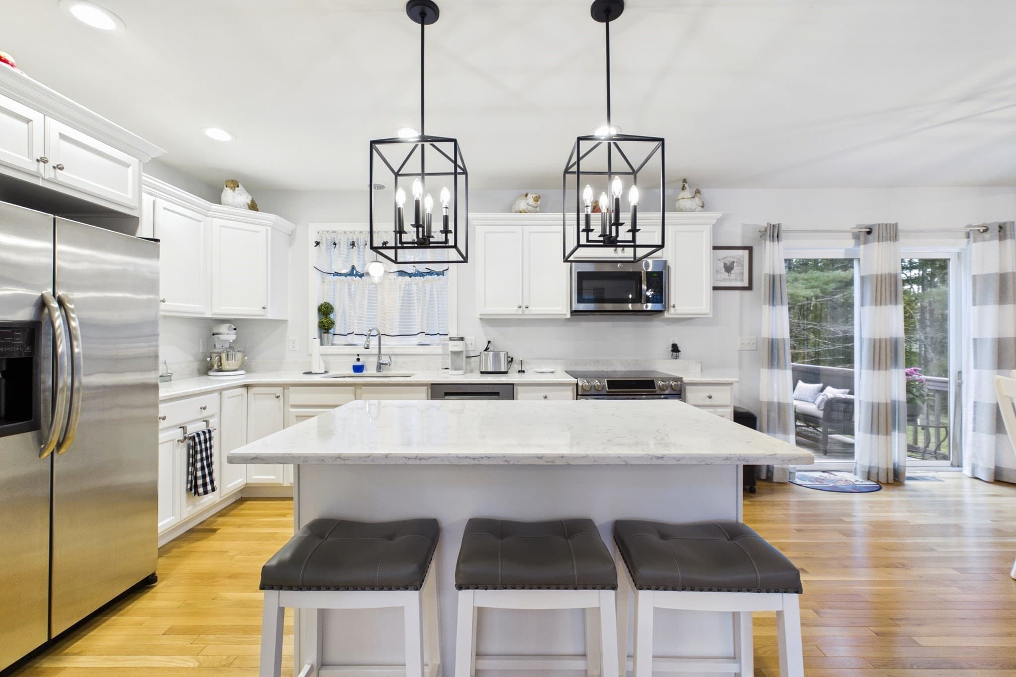 Single Family Residence at 232 Collins Corner Rd, Dartmouth MA 02747, Dartmouth, photo 4 of 42