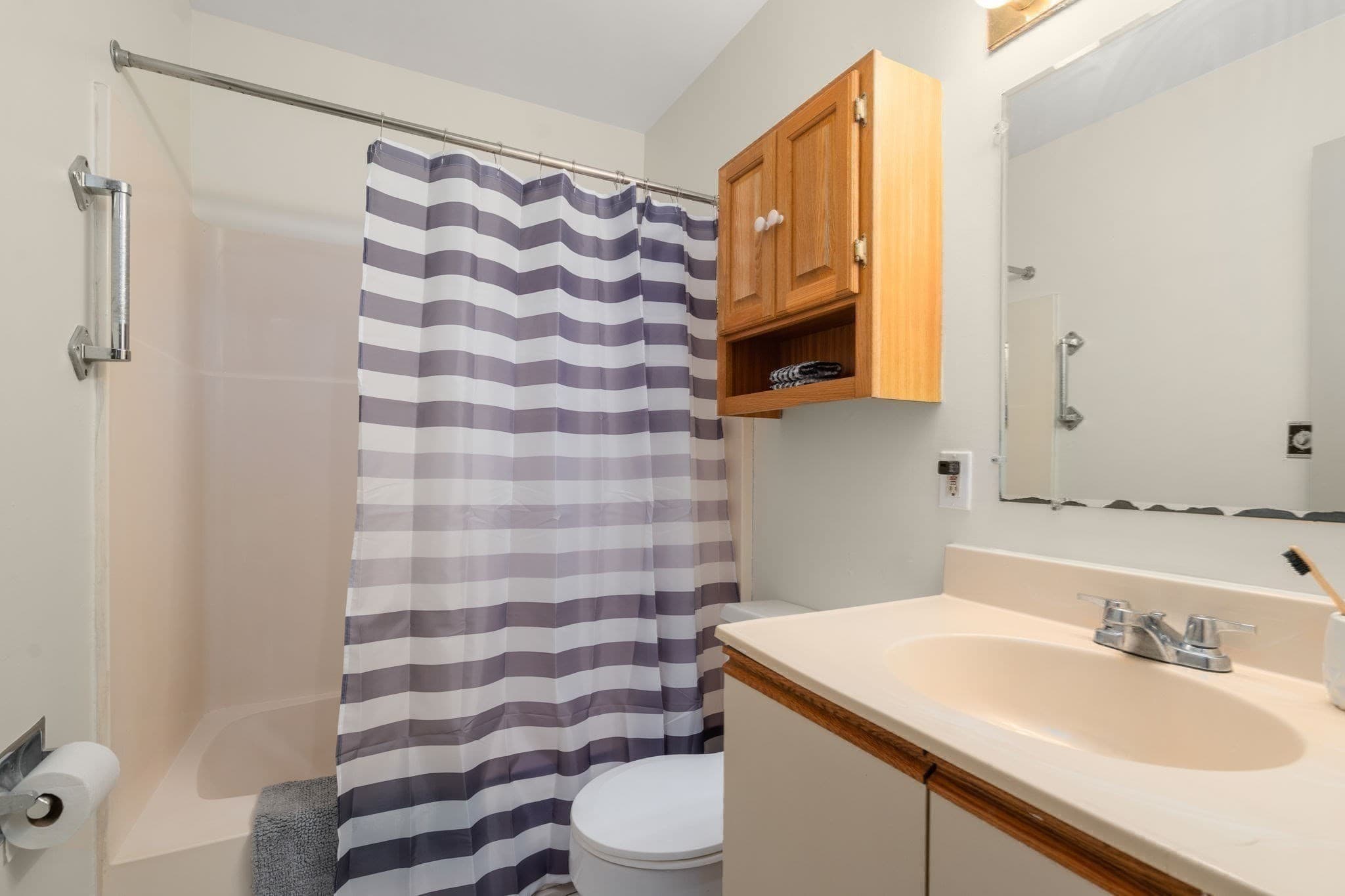 Condominium at 170 E Hadley Rd # 74, Amherst MA 01002, Amherst, photo 19 of 34