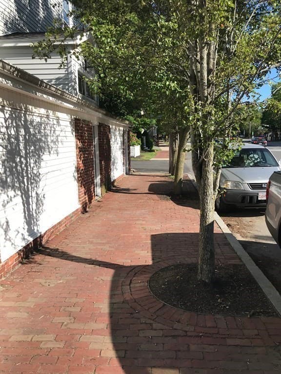 4 Family at 8-10 School St, Amesbury MA 01913, Amesbury, photo 2 of 10