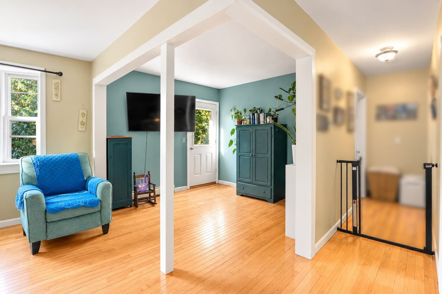 Single Family Residence at 88 Bell St, North Brookfield MA 01535, North Brookfield, photo 12 of 32