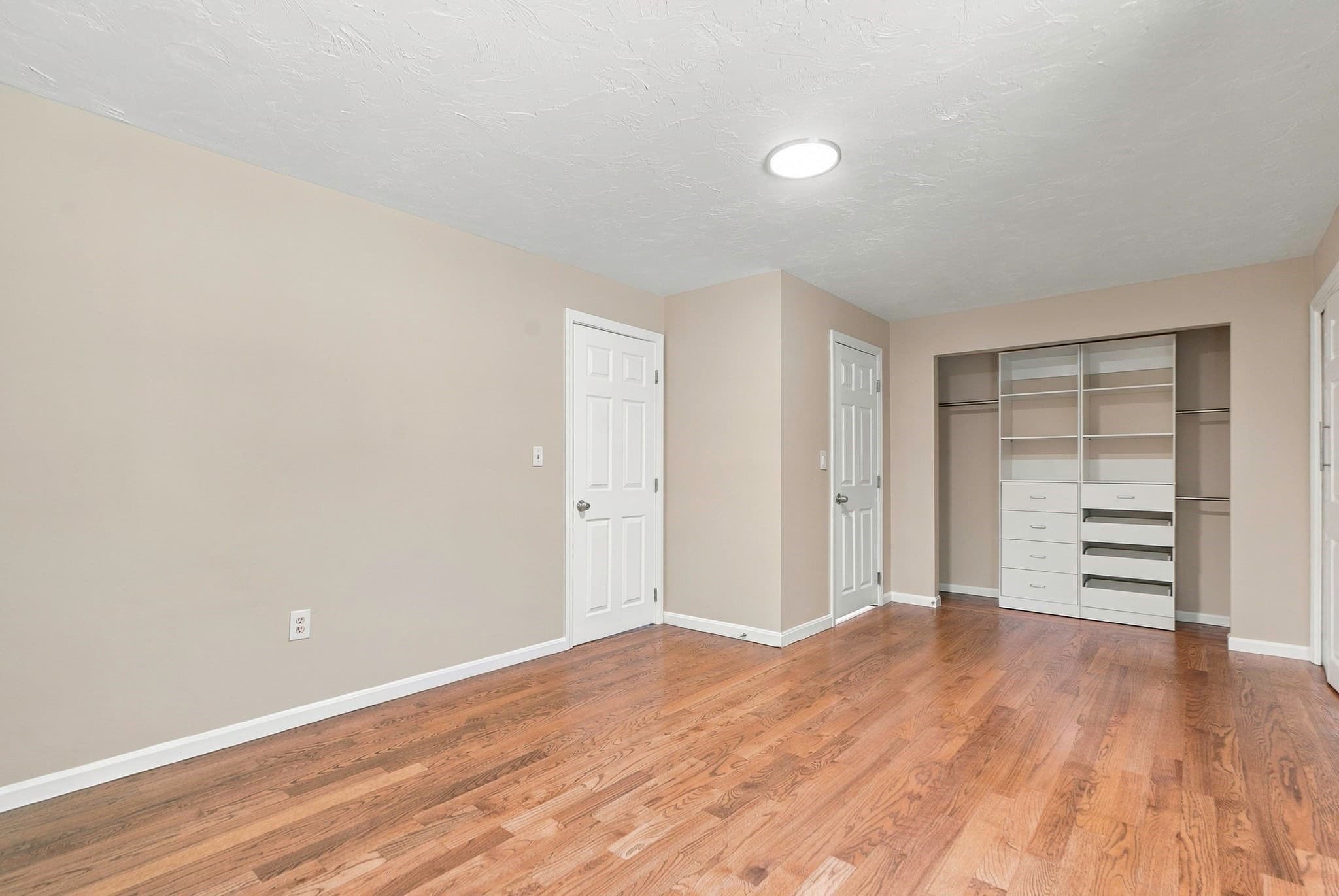 Condominium at 45 Lakeside Ave # 29, Marlborough MA 01752, Marlborough, photo 24 of 41