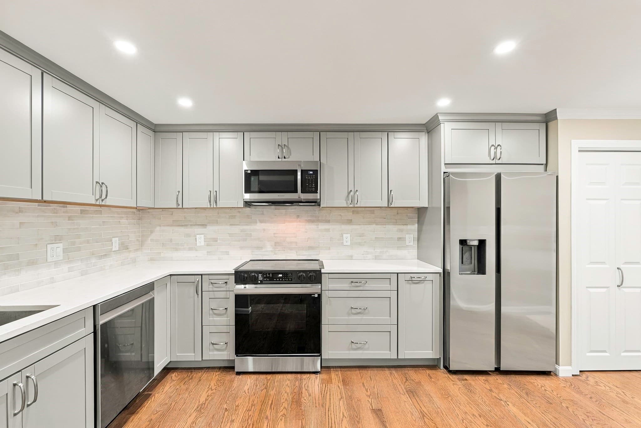 Condominium at 45 Lakeside Ave # 29, Marlborough MA 01752, Marlborough, photo 18 of 41