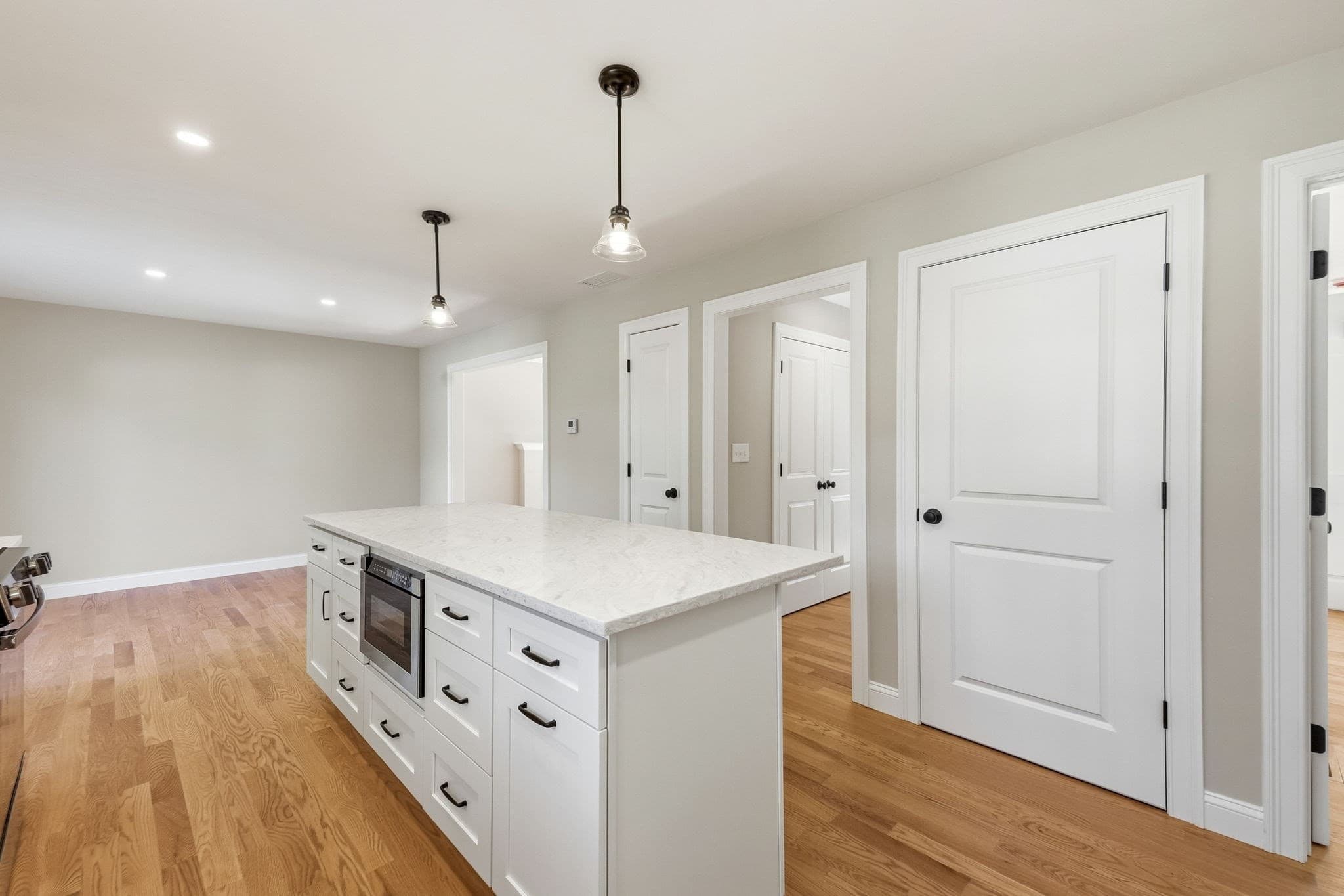 Single Family Residence at 15 Reardon Rd, Billerica MA 01821, Billerica, photo 7 of 42