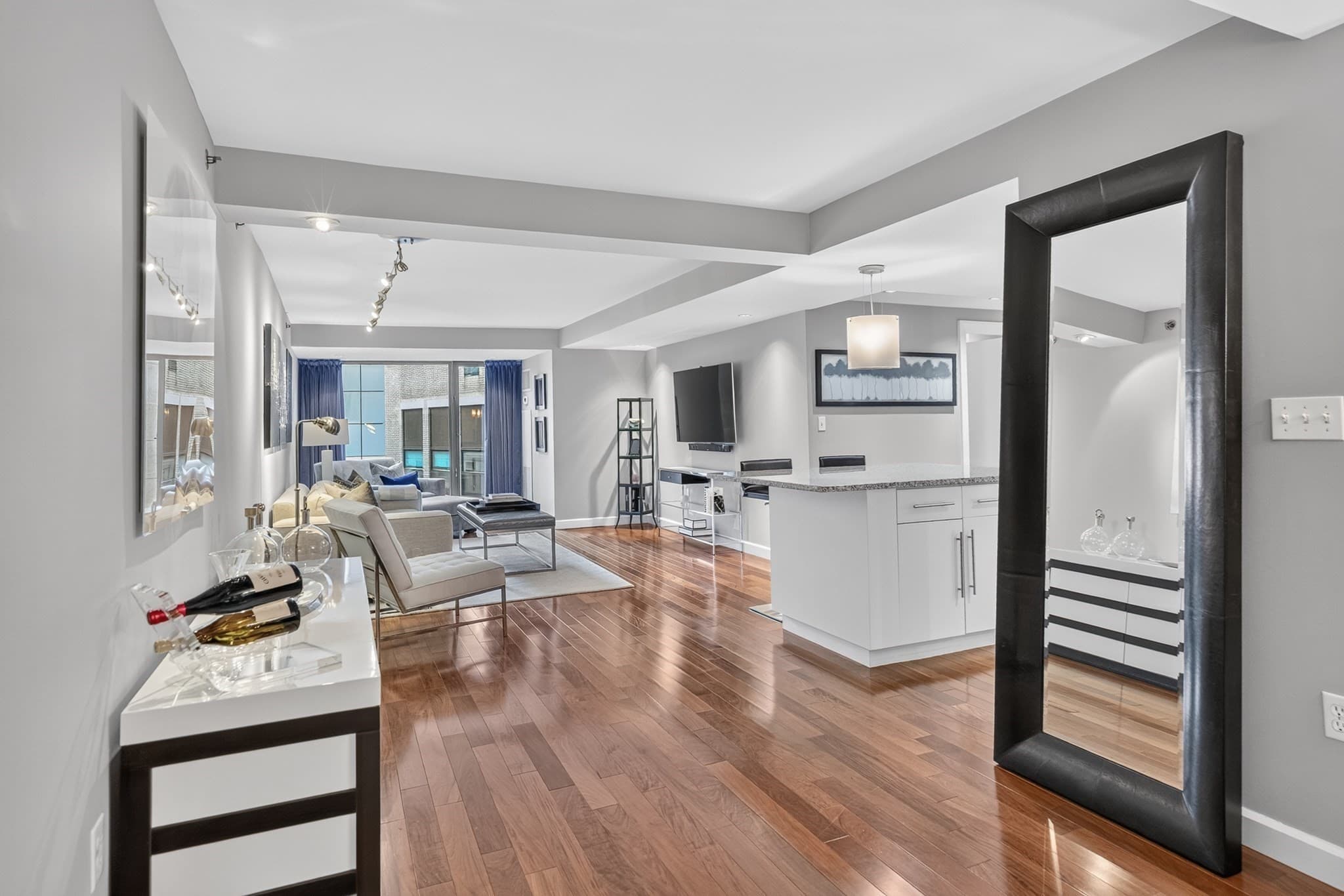 Condominium at 165 Tremont St # 804, Boston MA 02111, Boston, photo 7 of 22
