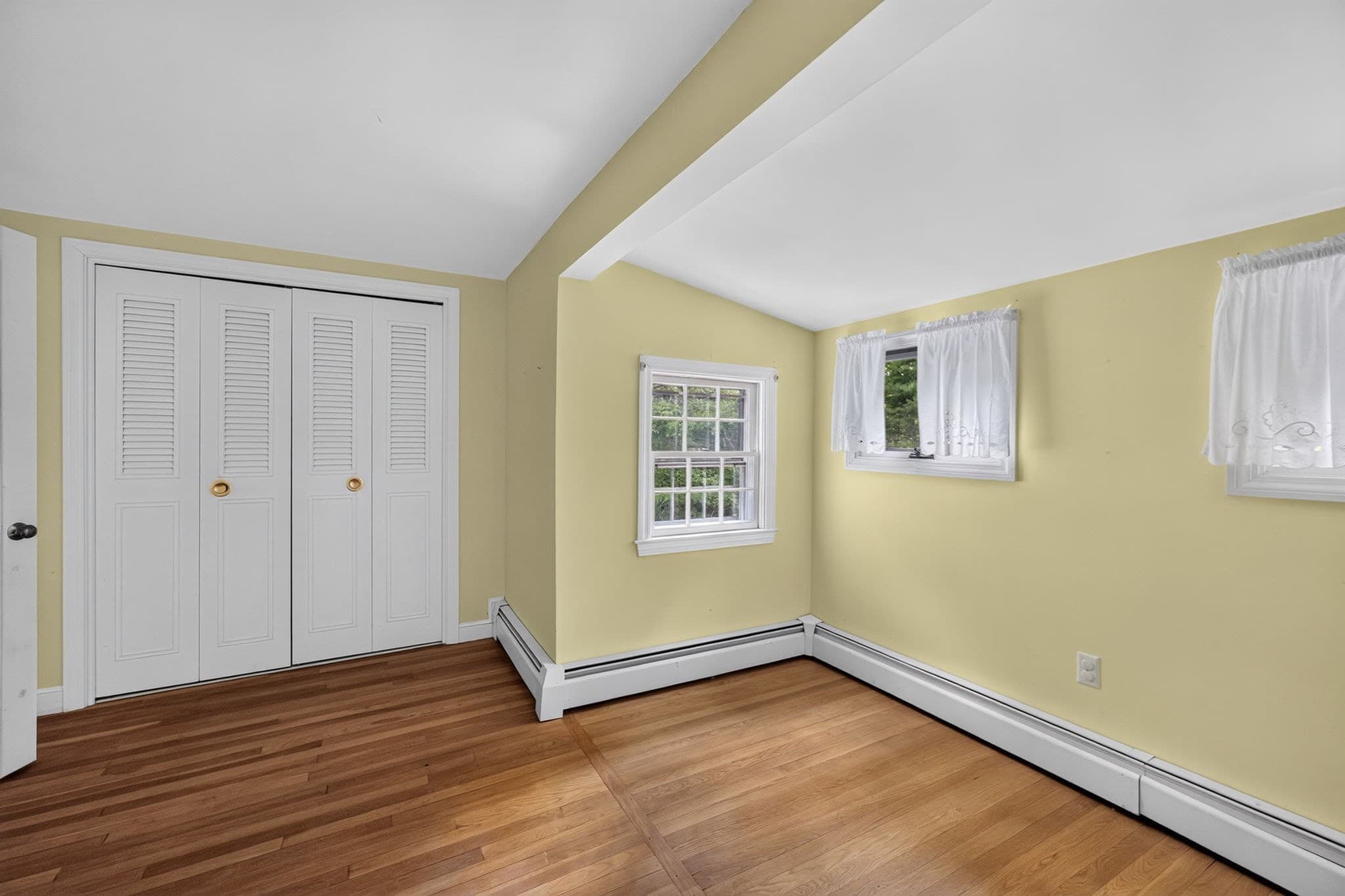 Single Family Residence at 32 Greengate Rd, Falmouth MA 02540, Falmouth, photo 27 of 38