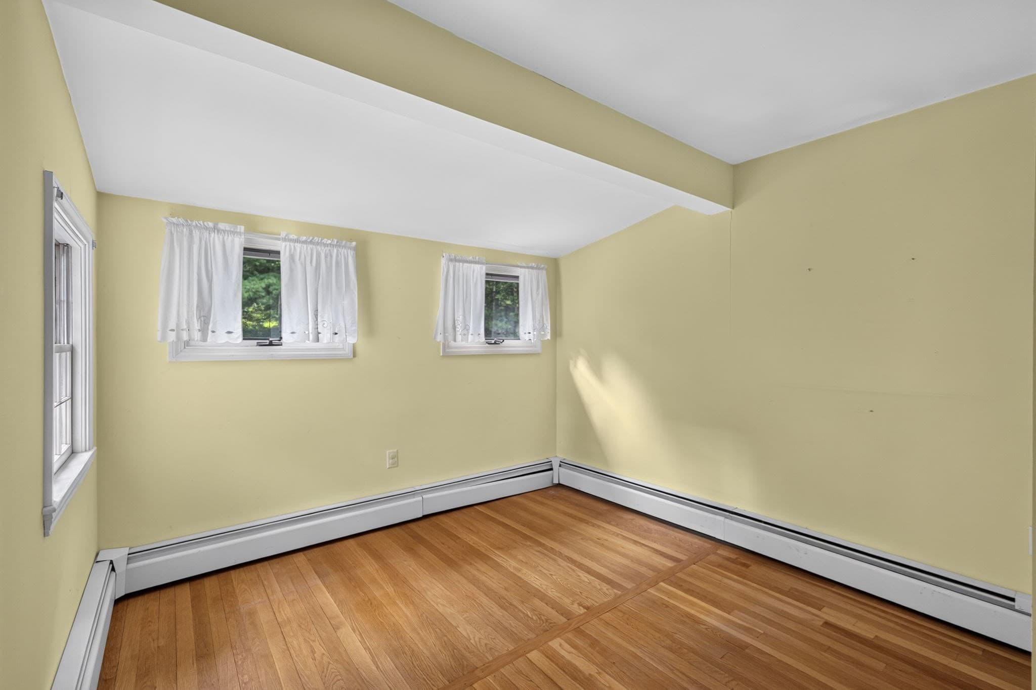 Single Family Residence at 32 Greengate Rd, Falmouth MA 02540, Falmouth, photo 26 of 38
