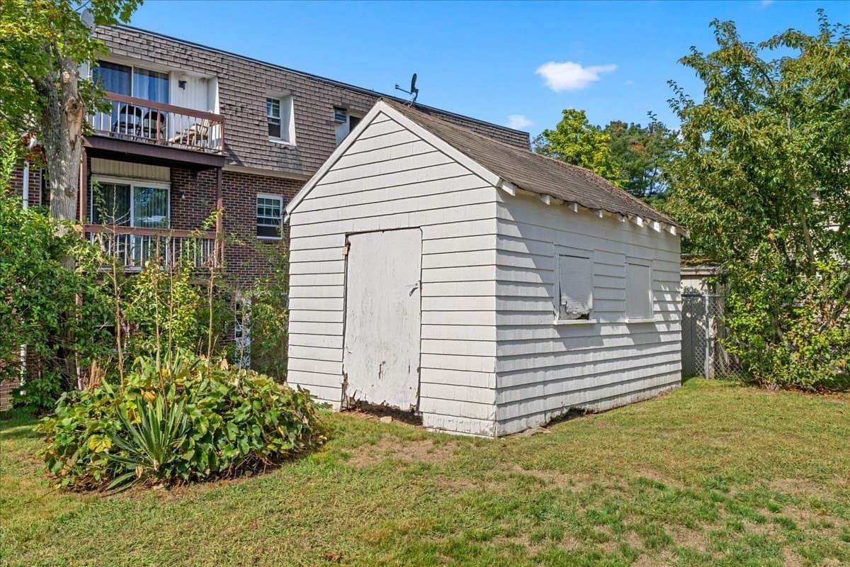 Single Family Residence at 17 North Ave, Rockland MA 02370, Rockland, photo 33 of 37