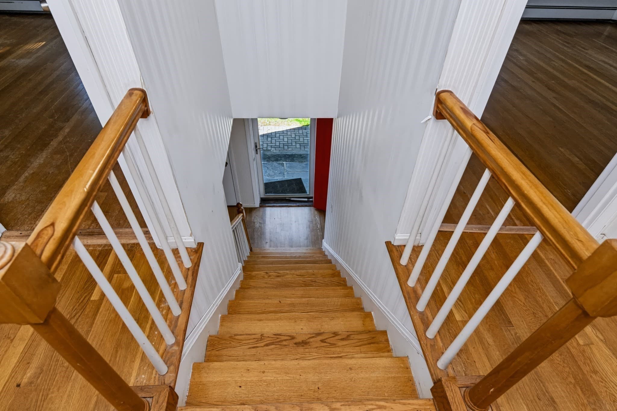 Single Family Residence at 14 Cunningham Dr, Framingham MA 01701, Framingham, photo 16 of 40