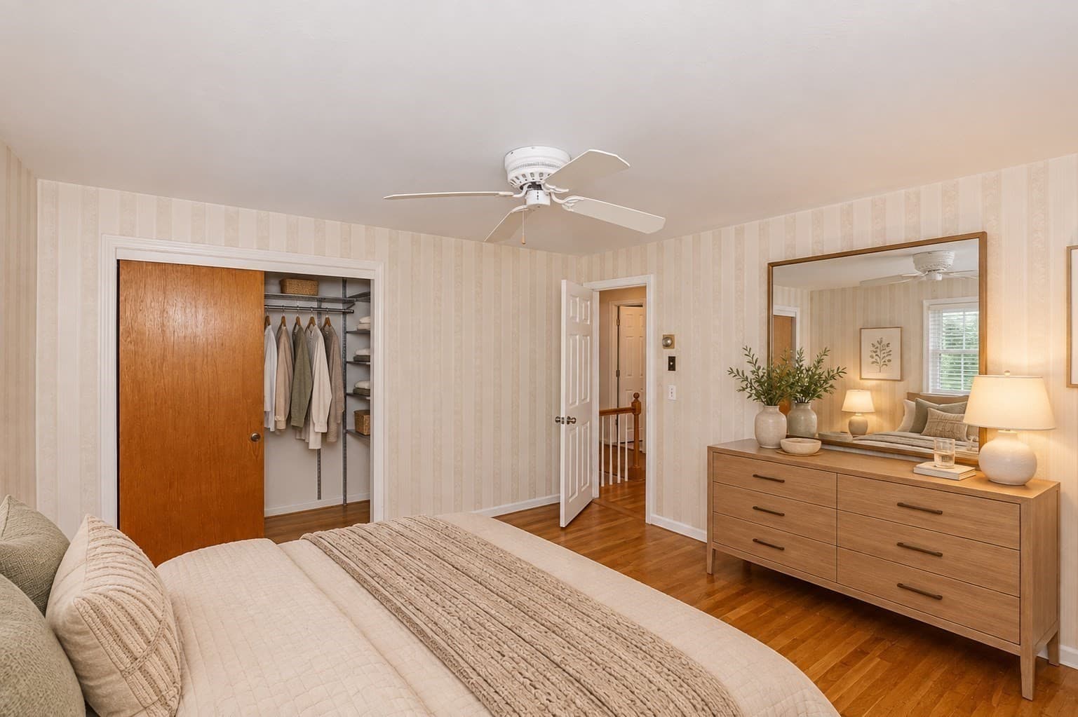 Single Family Residence at 14 Cunningham Dr, Framingham MA 01701, Framingham, photo 19 of 40