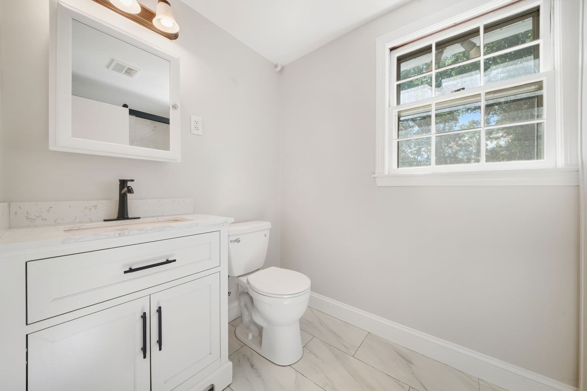 Single Family Residence at 15 Maplewood Rd, Tewksbury MA 01876, Tewksbury, photo 23 of 42
