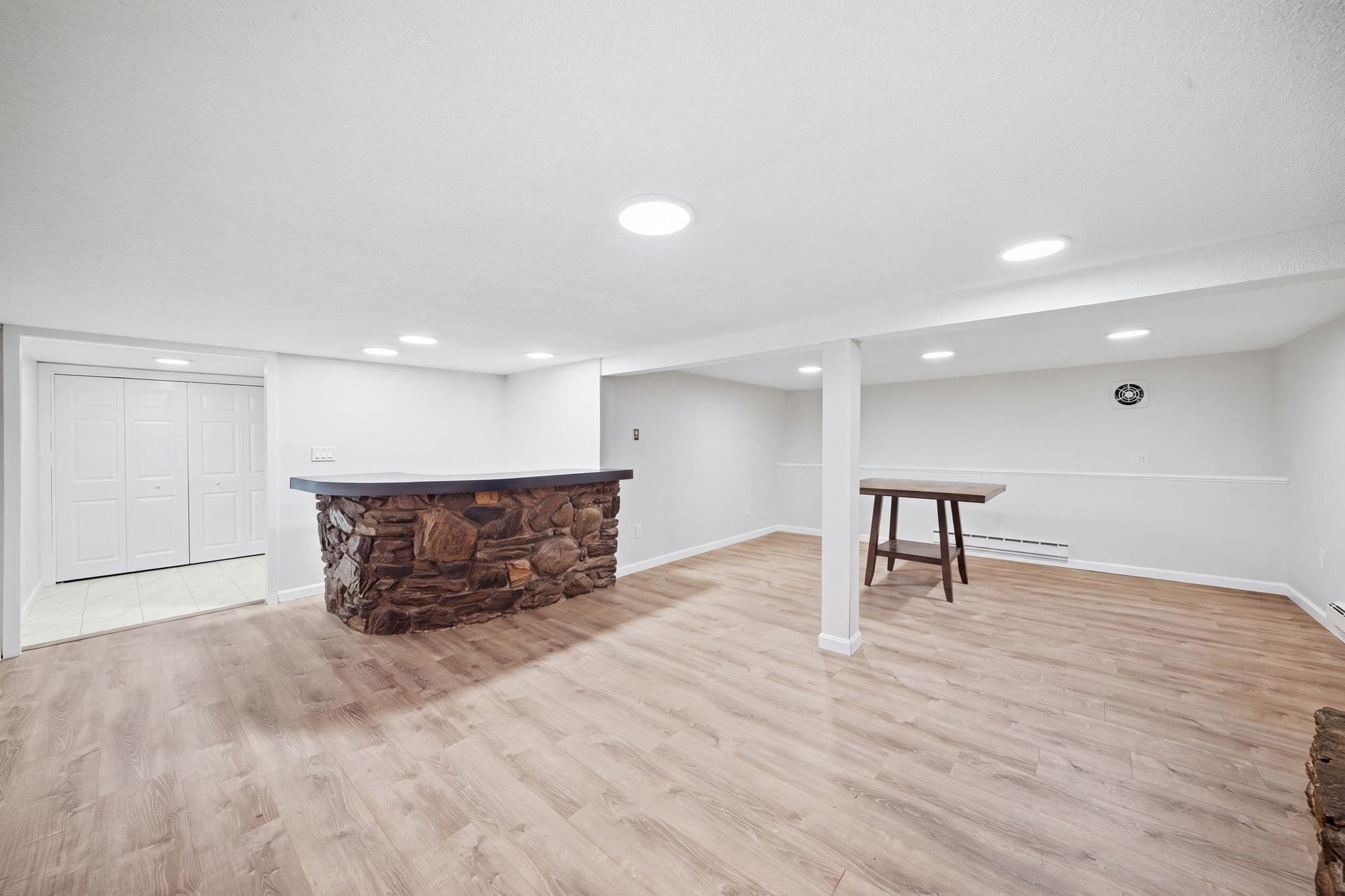 Single Family Residence at 15 Maplewood Rd, Tewksbury MA 01876, Tewksbury, photo 32 of 42