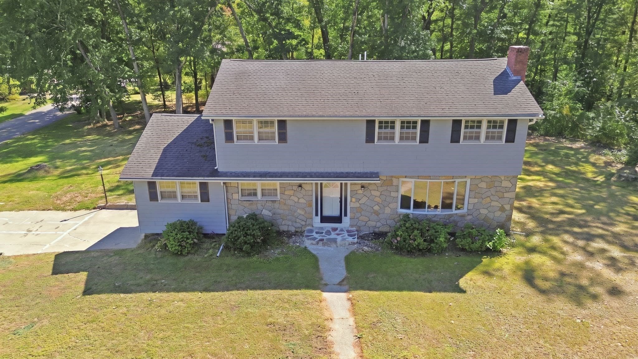 15 Maplewood Rd, Tewksbury MA 01876