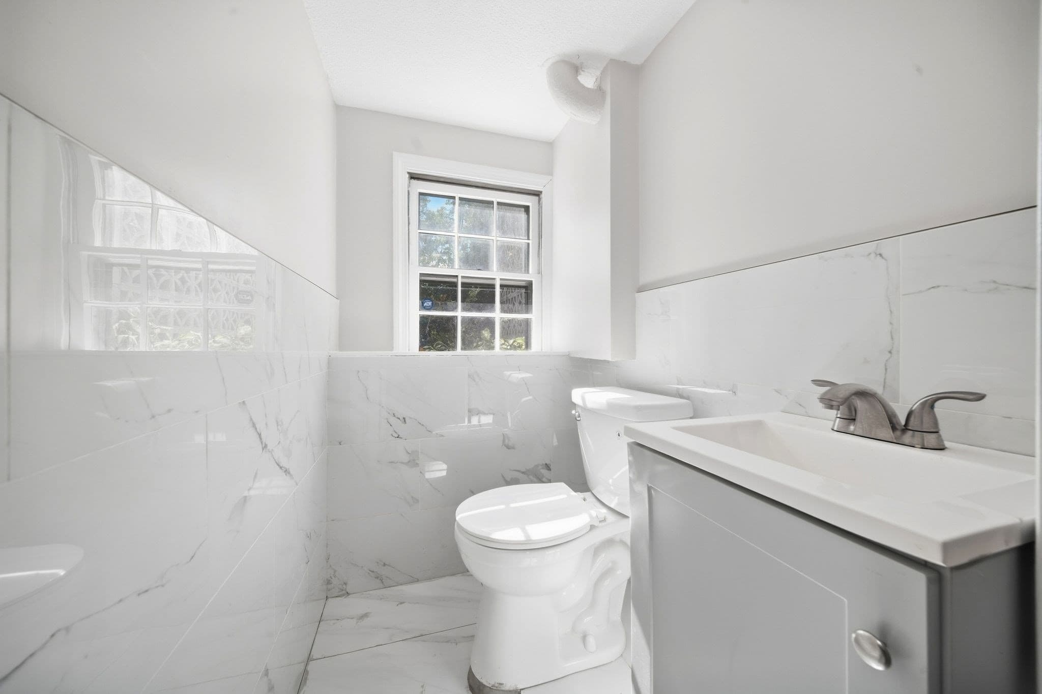 Single Family Residence at 15 Maplewood Rd, Tewksbury MA 01876, Tewksbury, photo 33 of 42