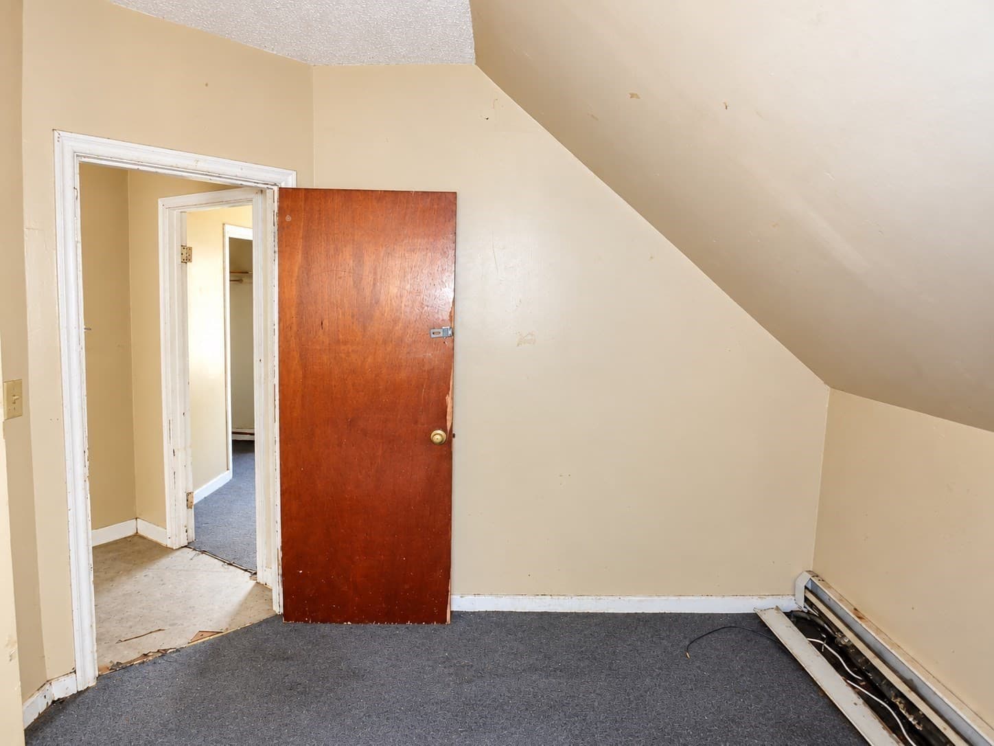 Single Family Residence at 17 Rodman St, Providence RI 02907, Providence, photo 12 of 14