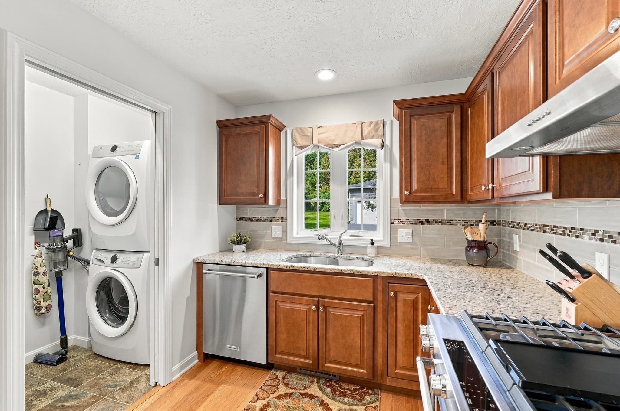 Condominium at 353 Fuller St # 42, Ludlow MA 01056, Ludlow, photo 12 of 38