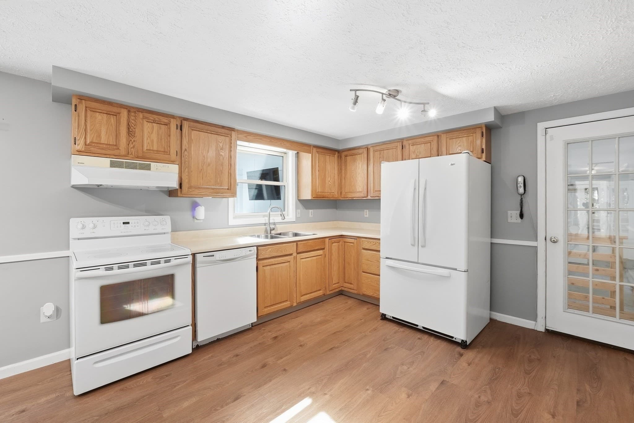 Single Family Residence at 140 Town Farm Road, Brookfield MA 01506, Brookfield, photo 17 of 36